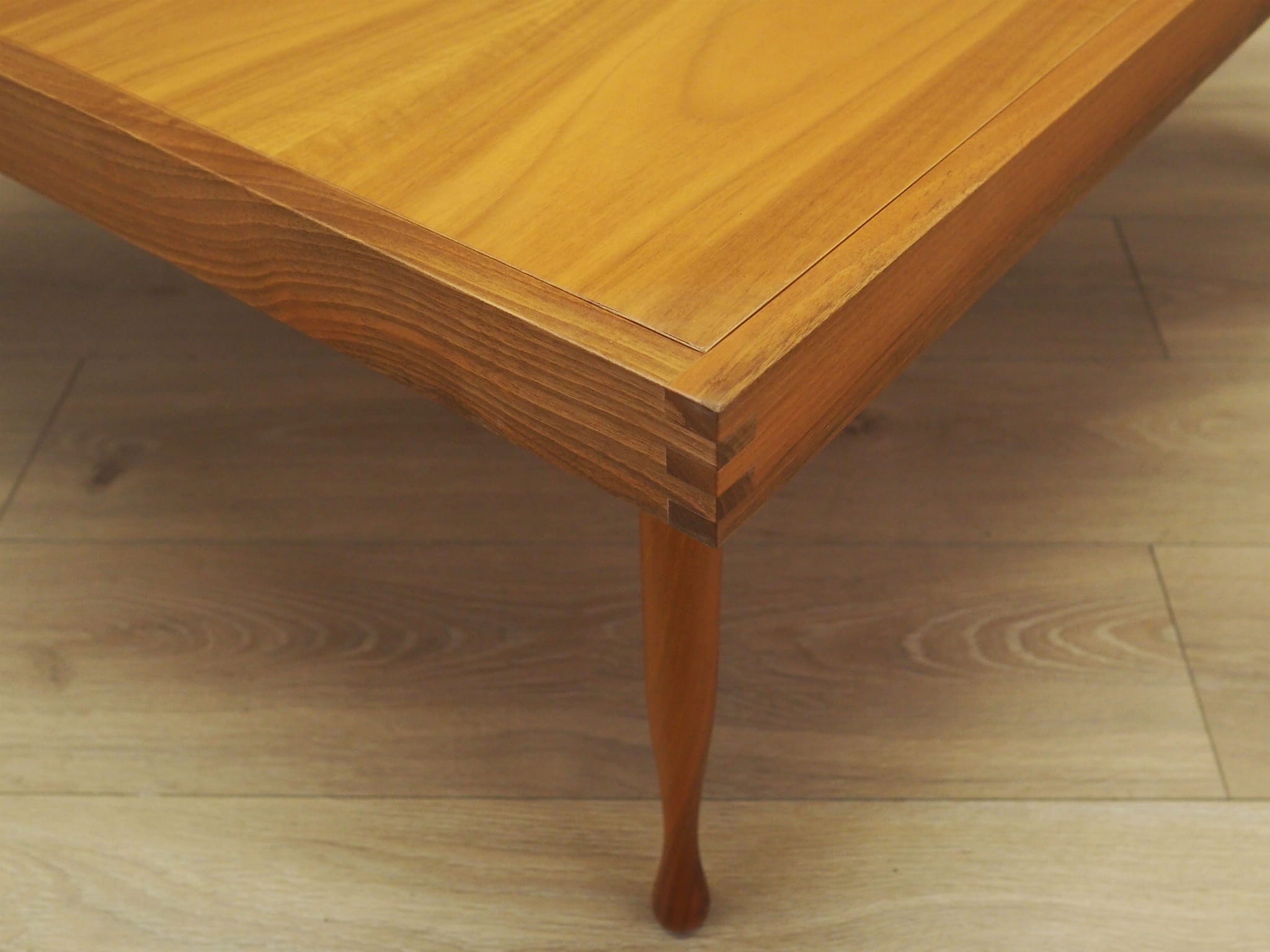 Mahogany Tisch 1970 Jahre
