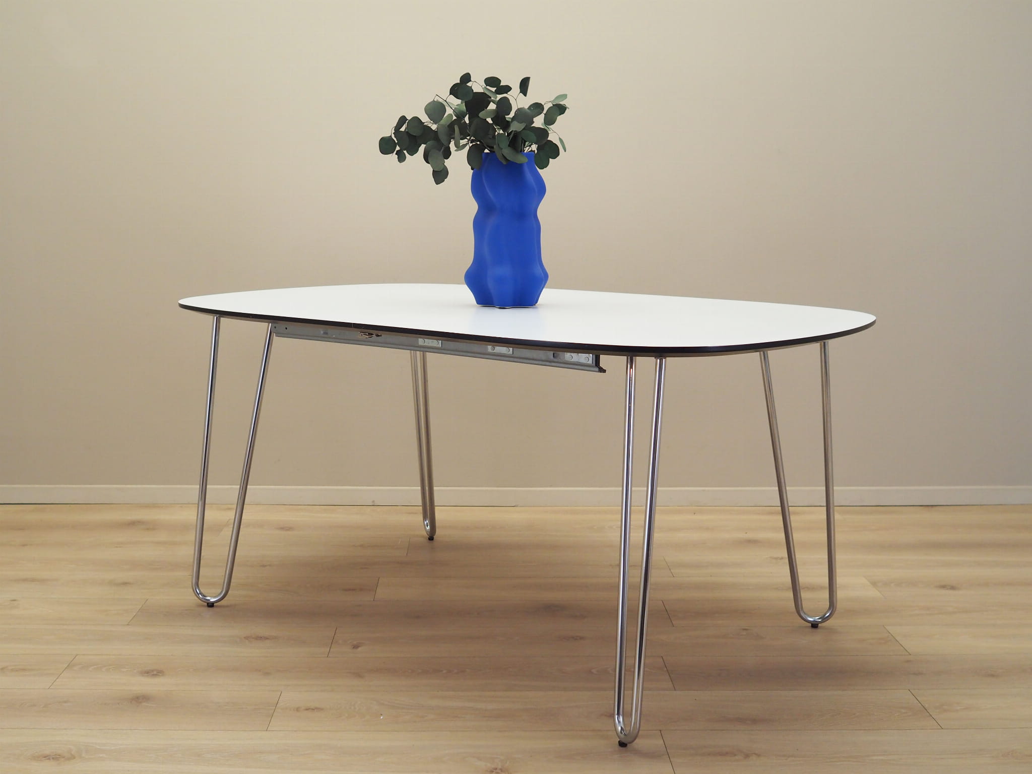 Dining table white 1990s