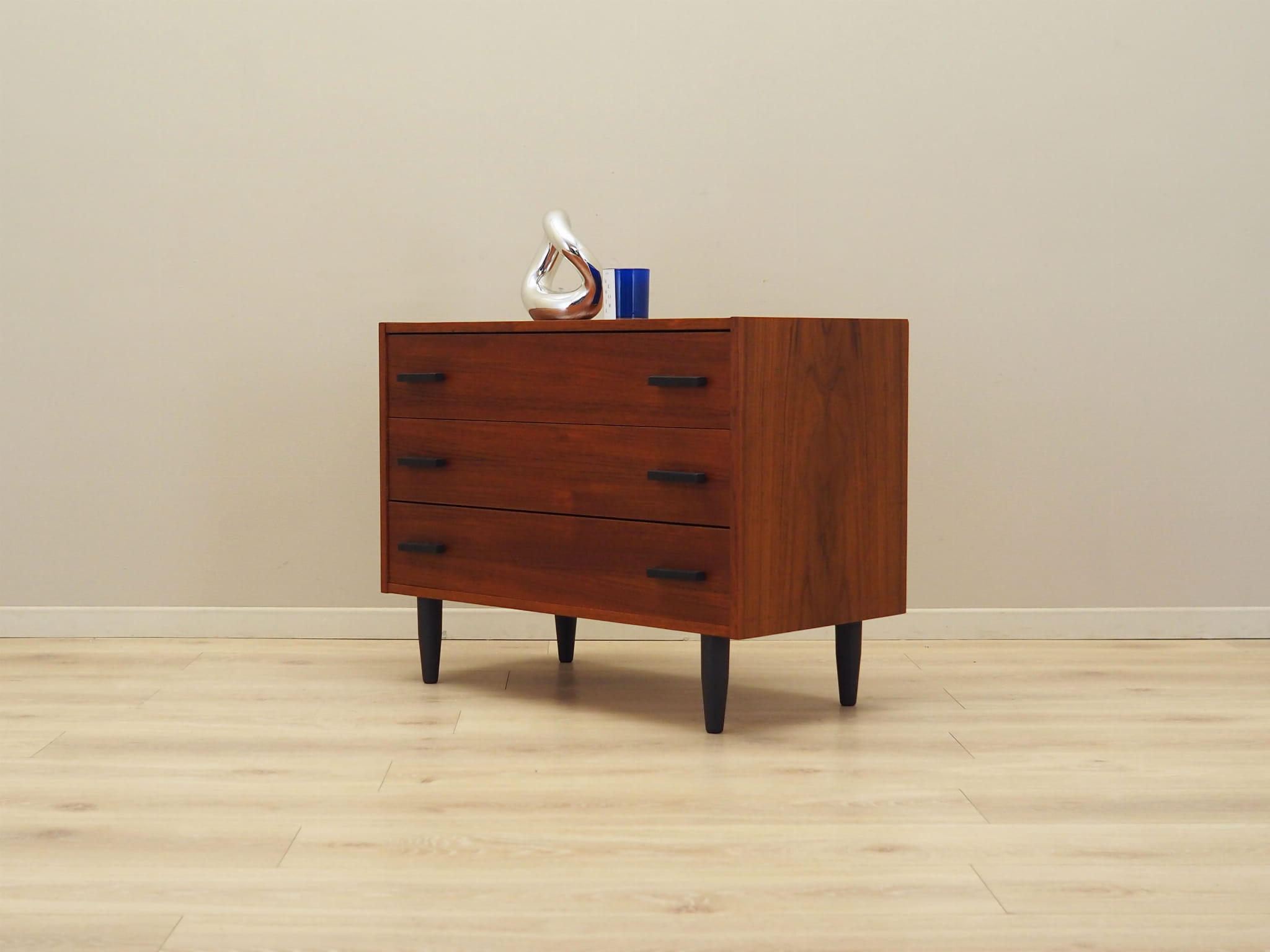 Cassettiera in teak anni '80