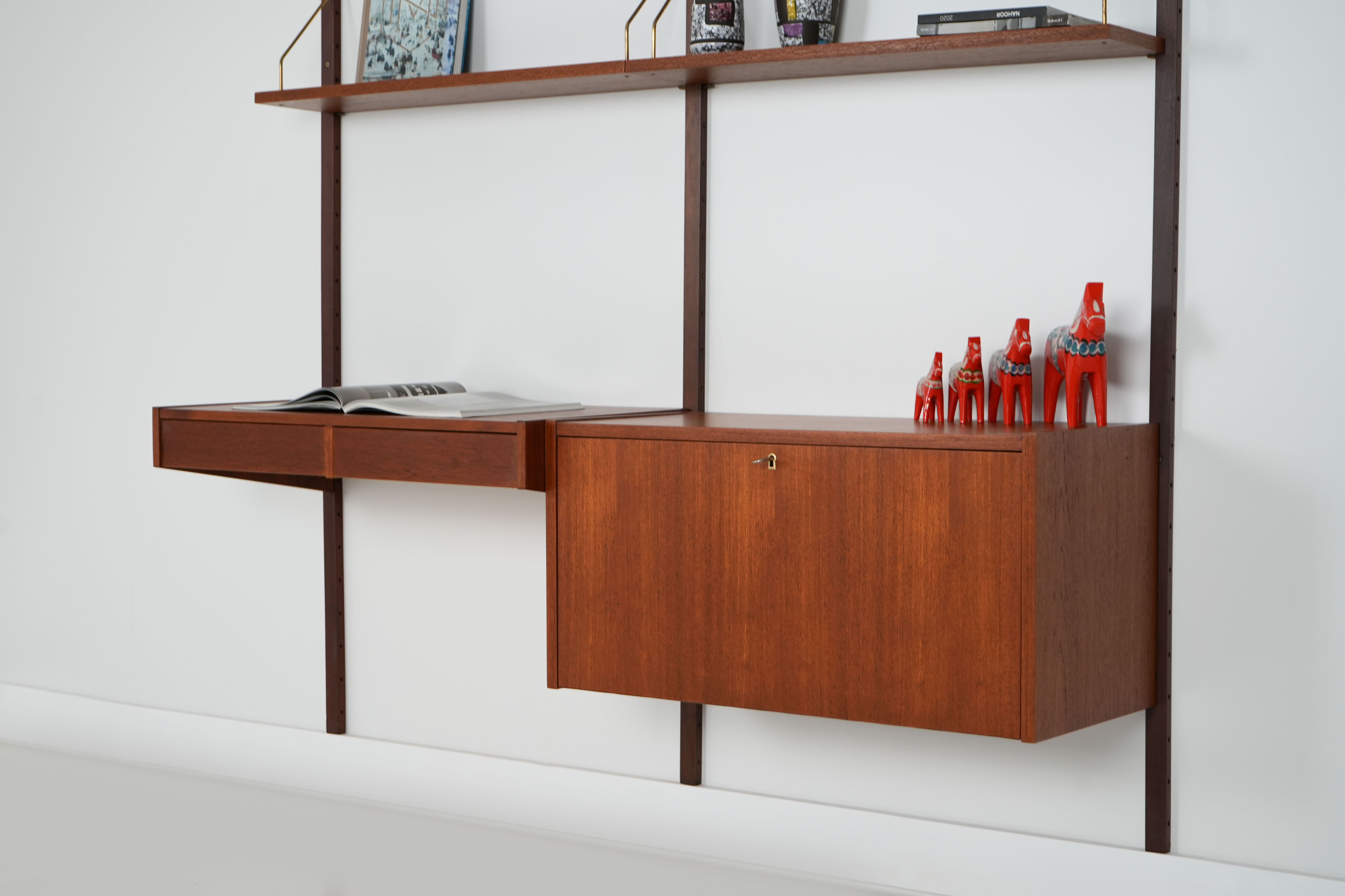 PS System Wall shelf Teak wood