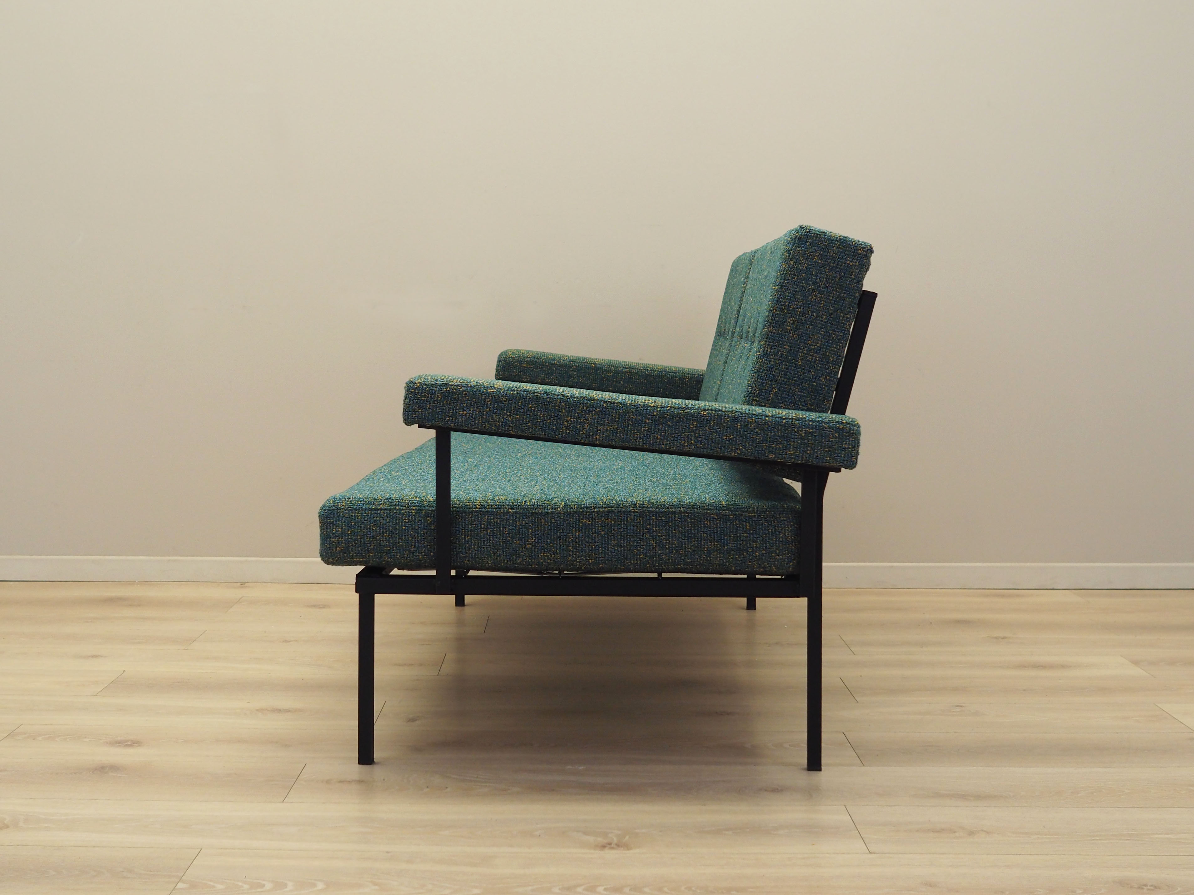 Divano letto verde anni '70