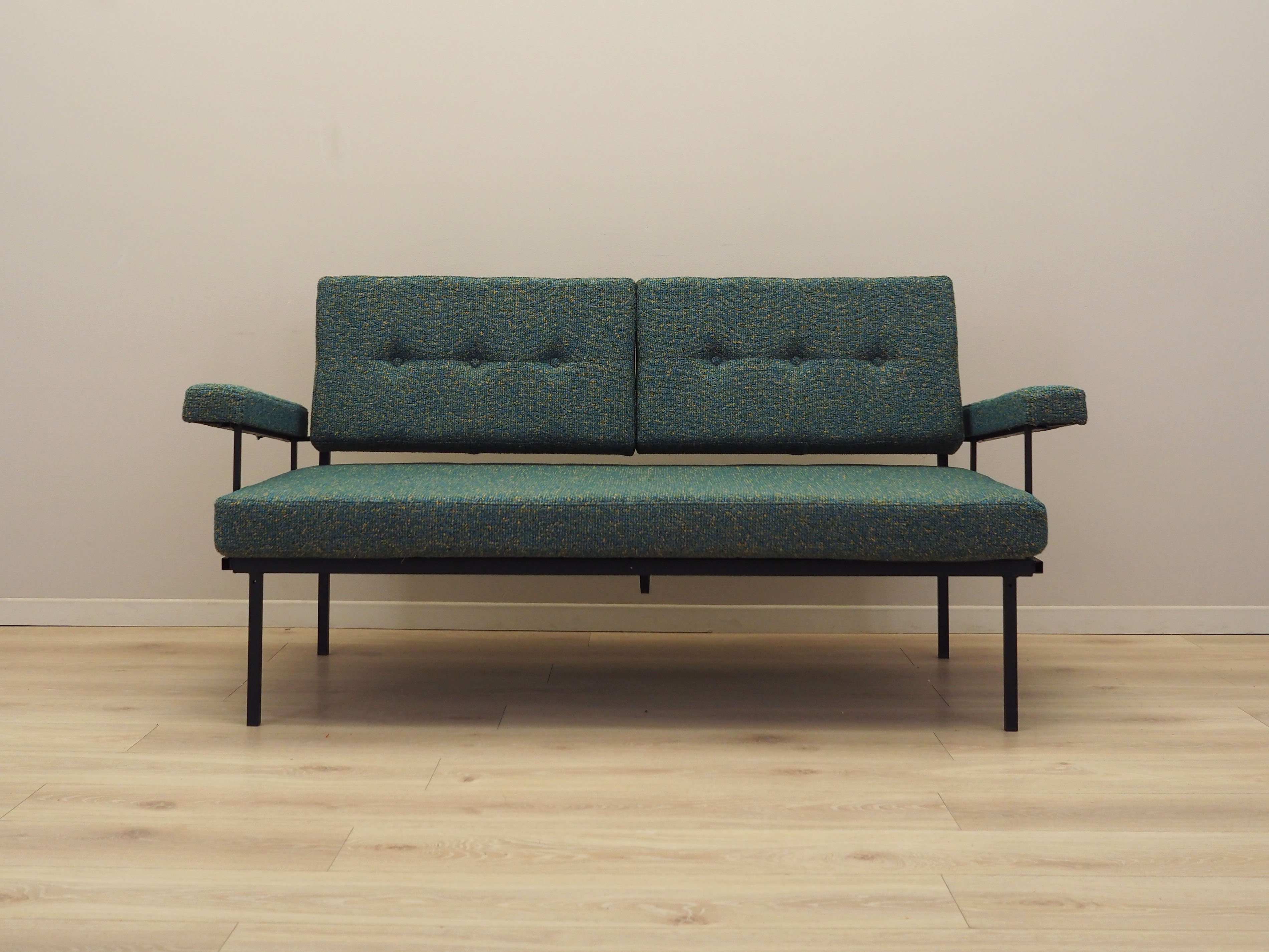 Divano letto verde anni '70