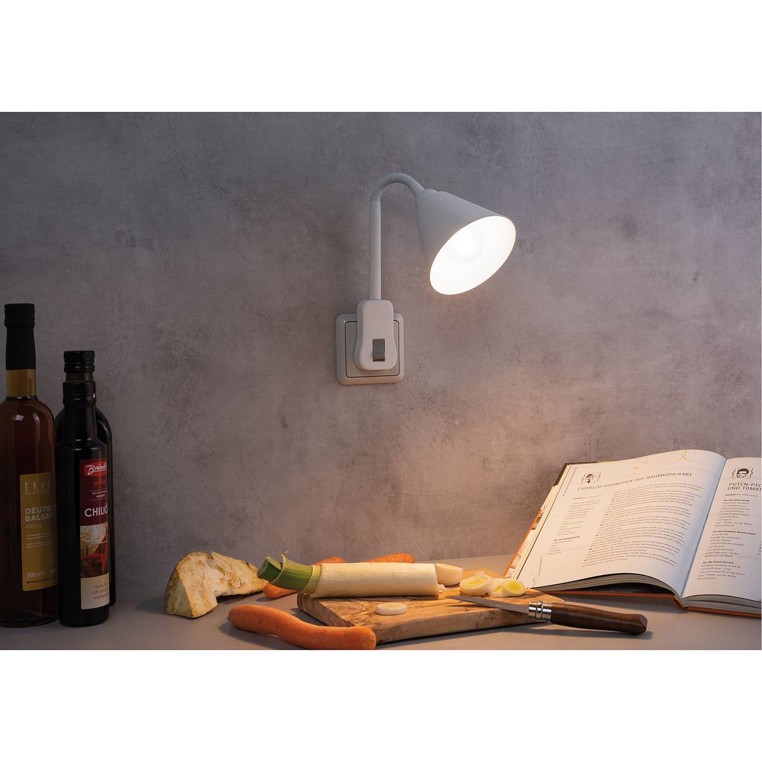 Wall Lamp Junus White