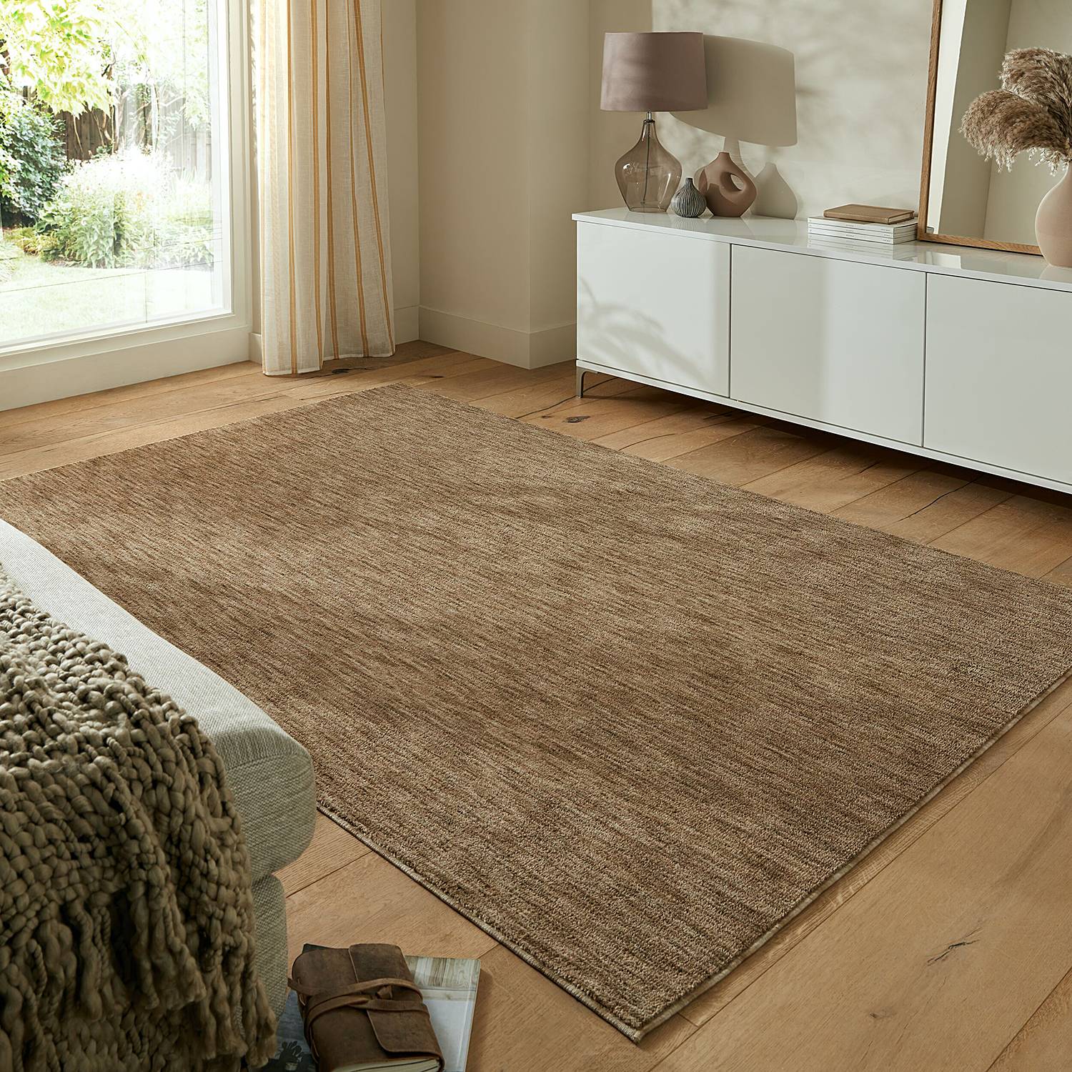 Short-pile carpet Marly Brown