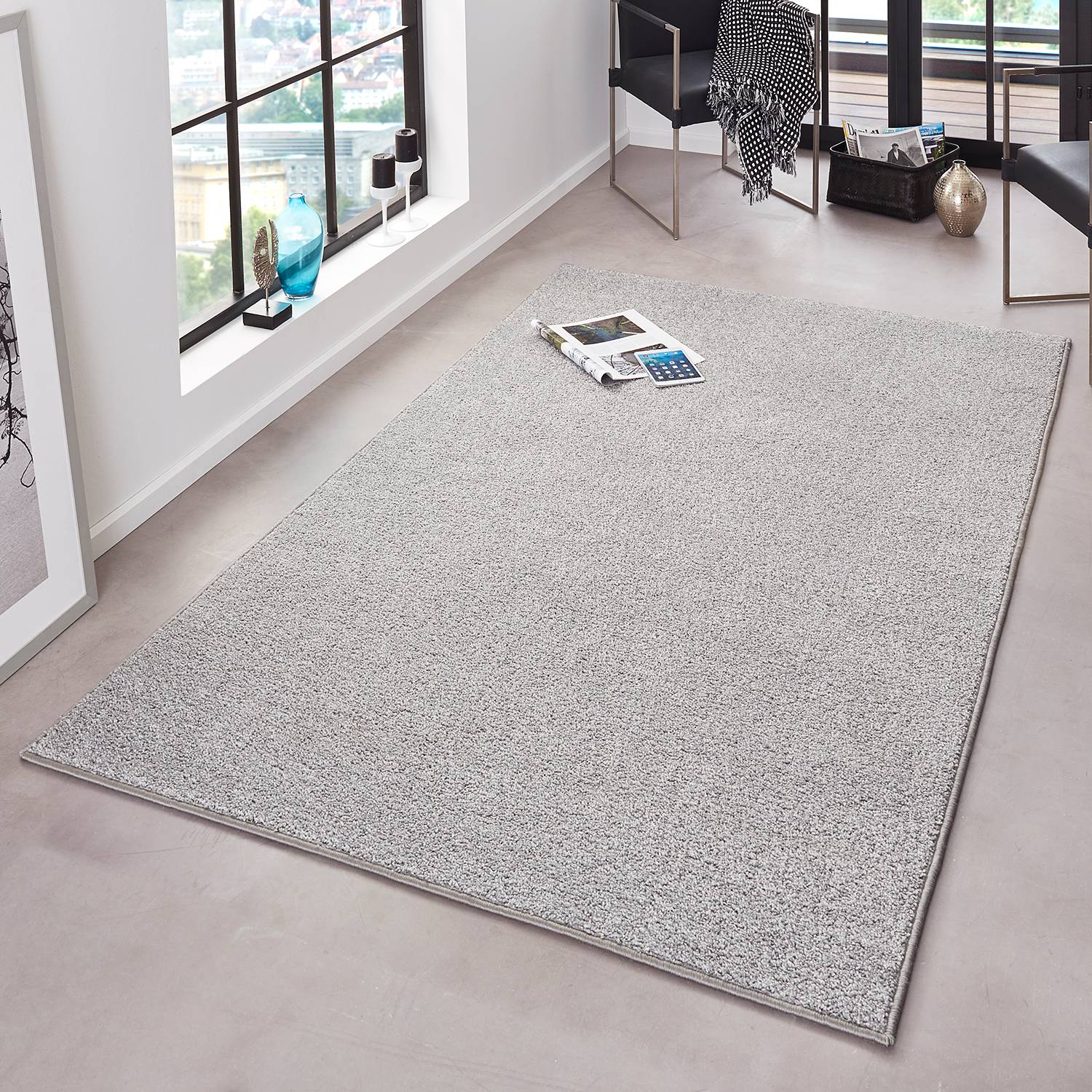 Short pile carpets Pure light grey