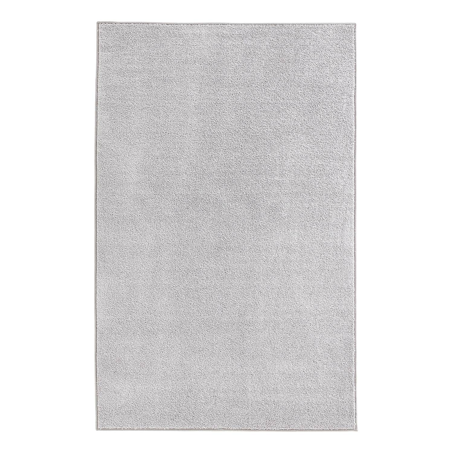 Short pile carpets Pure light grey