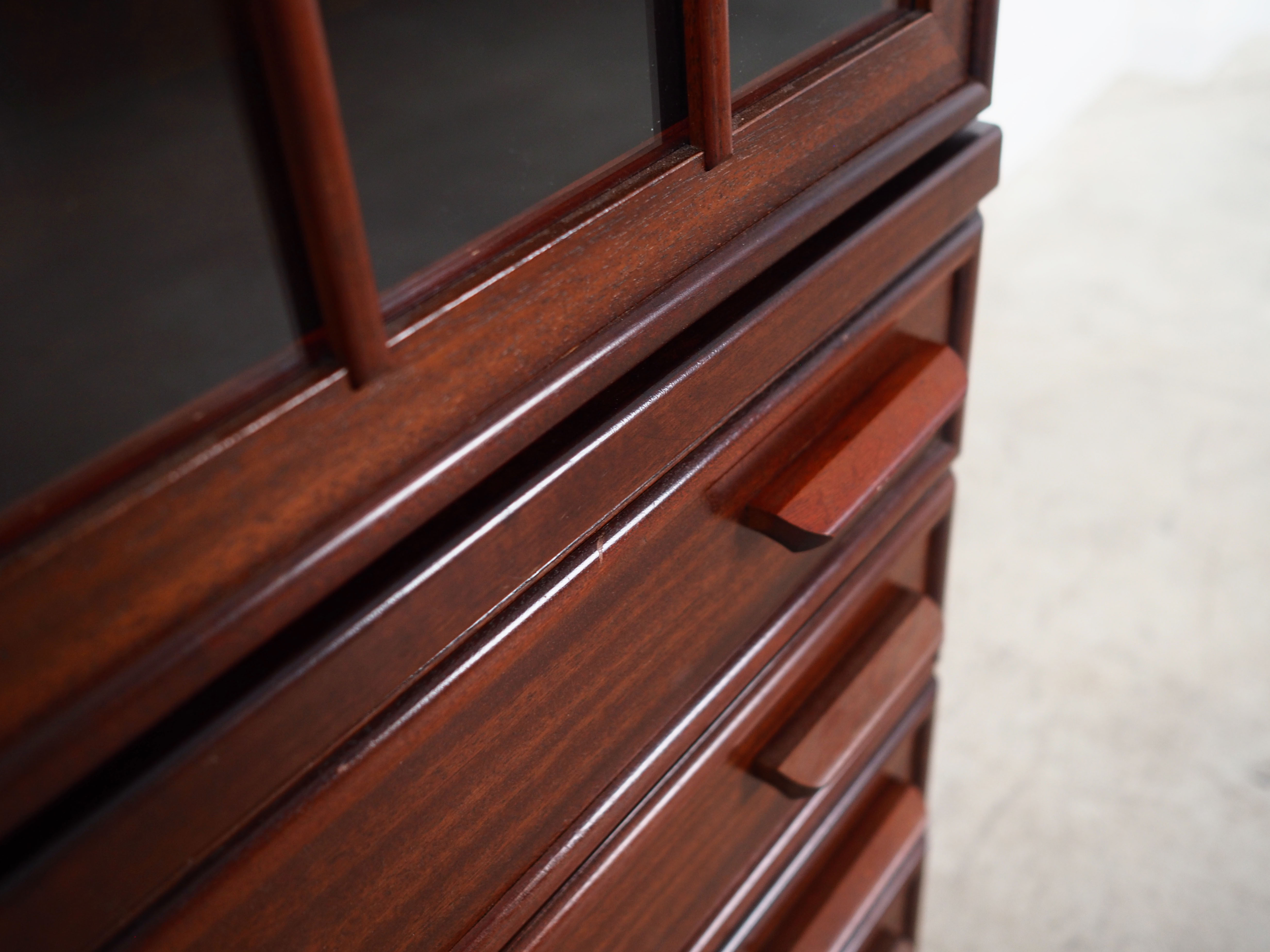 Mahogany showcase 1970 Jahre