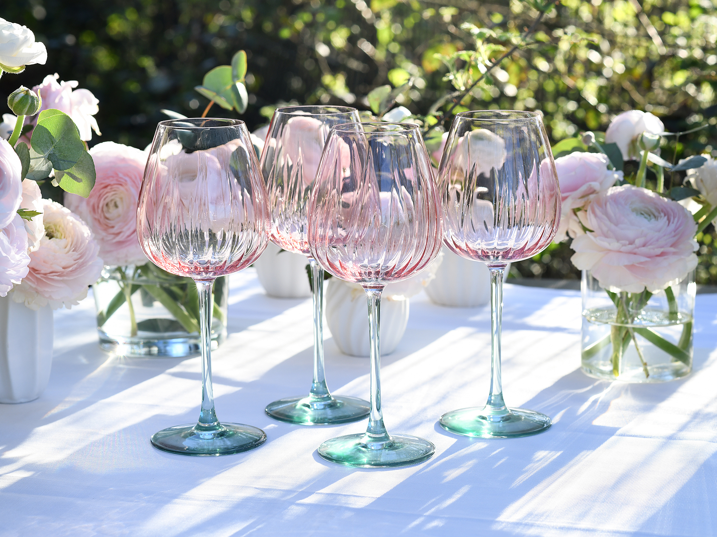 Spring Colored Glass Wine Glasses Turquoise / Pink