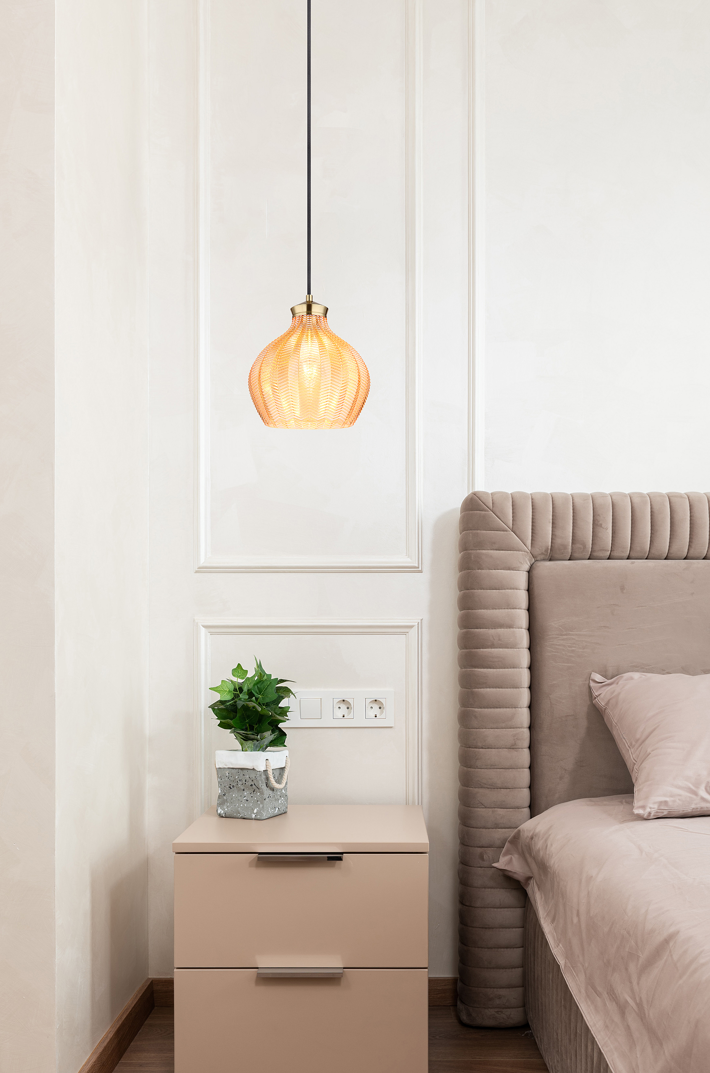 Jessica Type C Pendant Lamp Colored Glass Iron 1-light