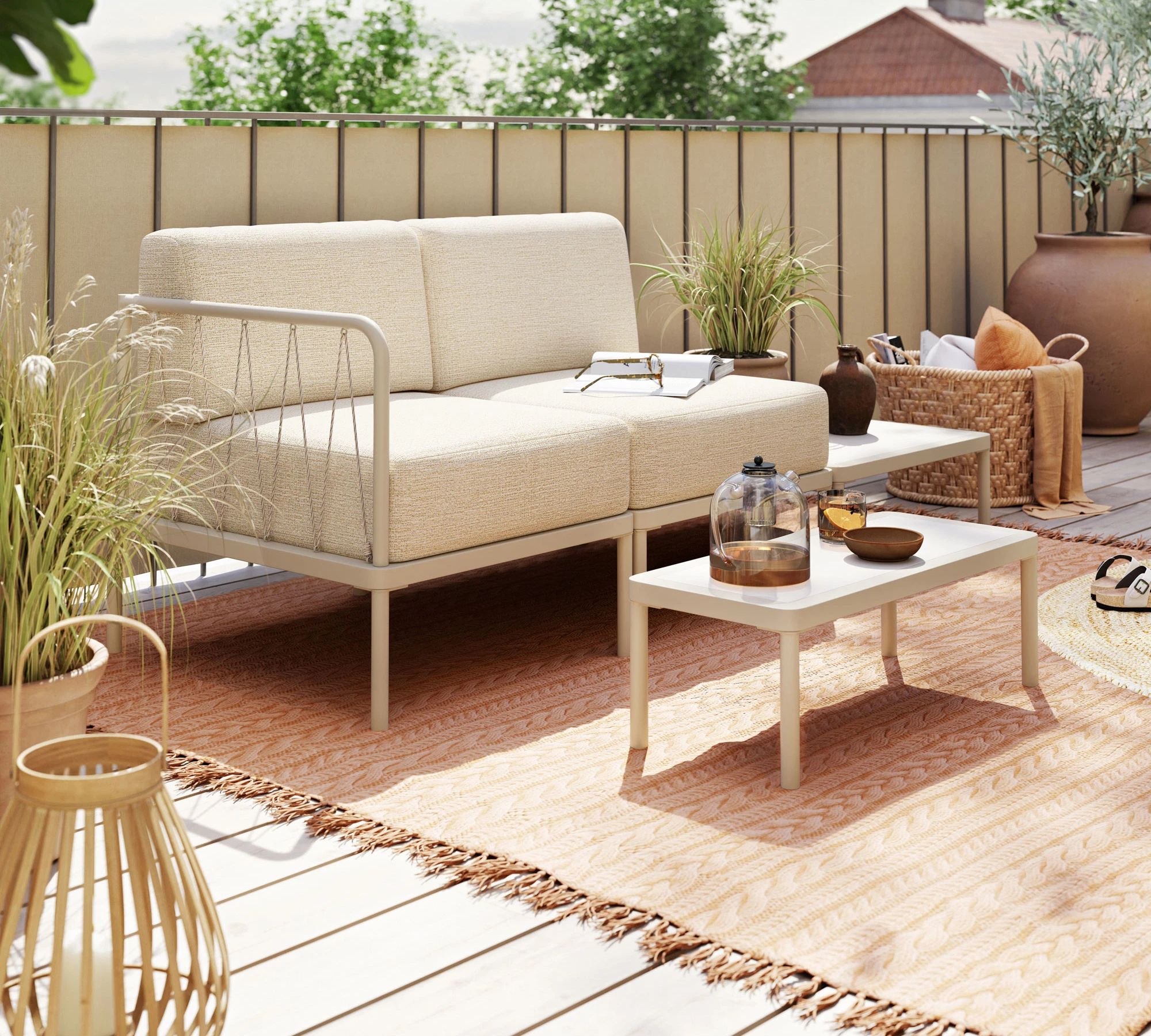 Hadley Outdoor Couchtisch Coral Sand 60 x 70 cm