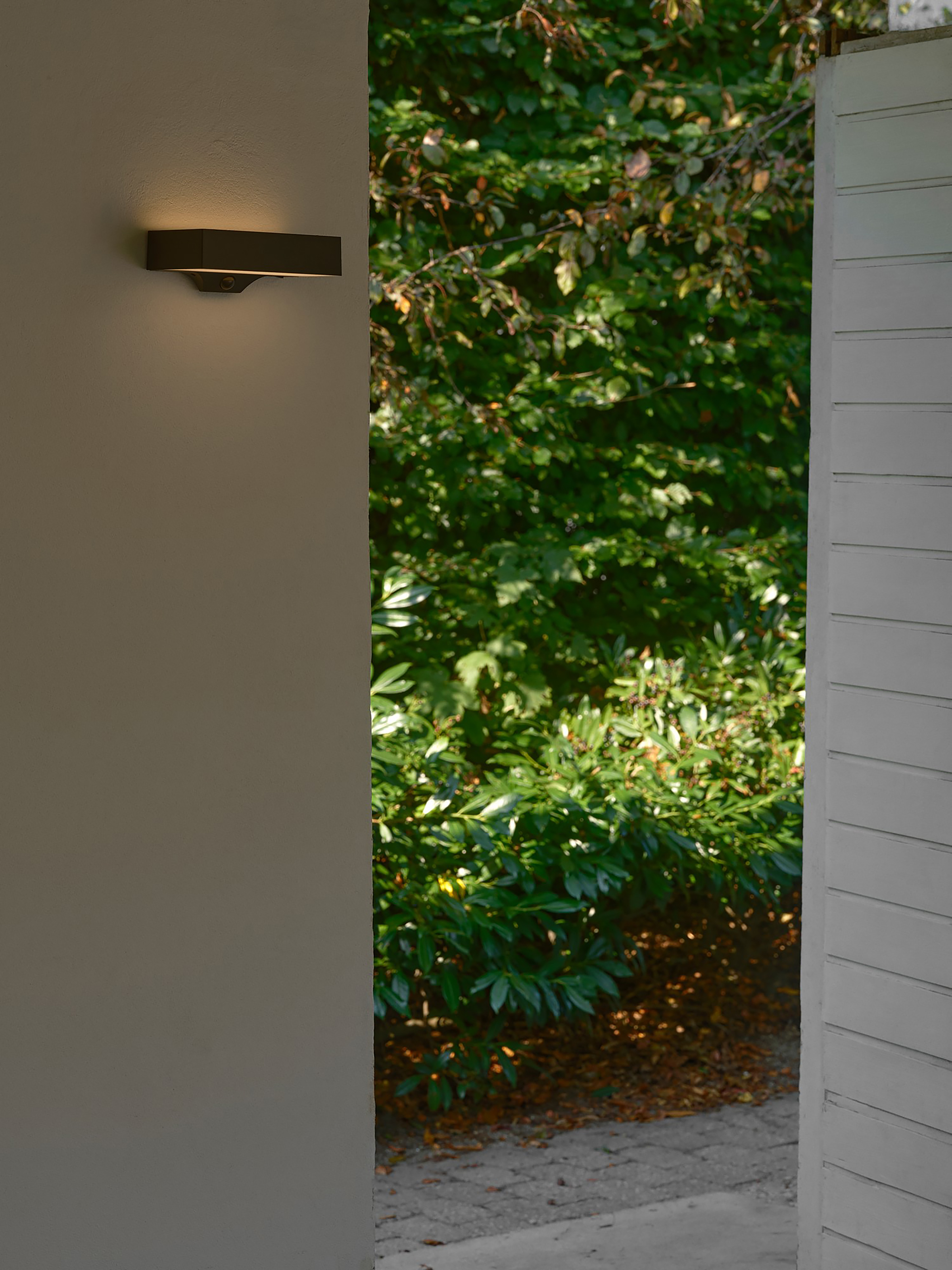 Solar wall light Monay Type B Black