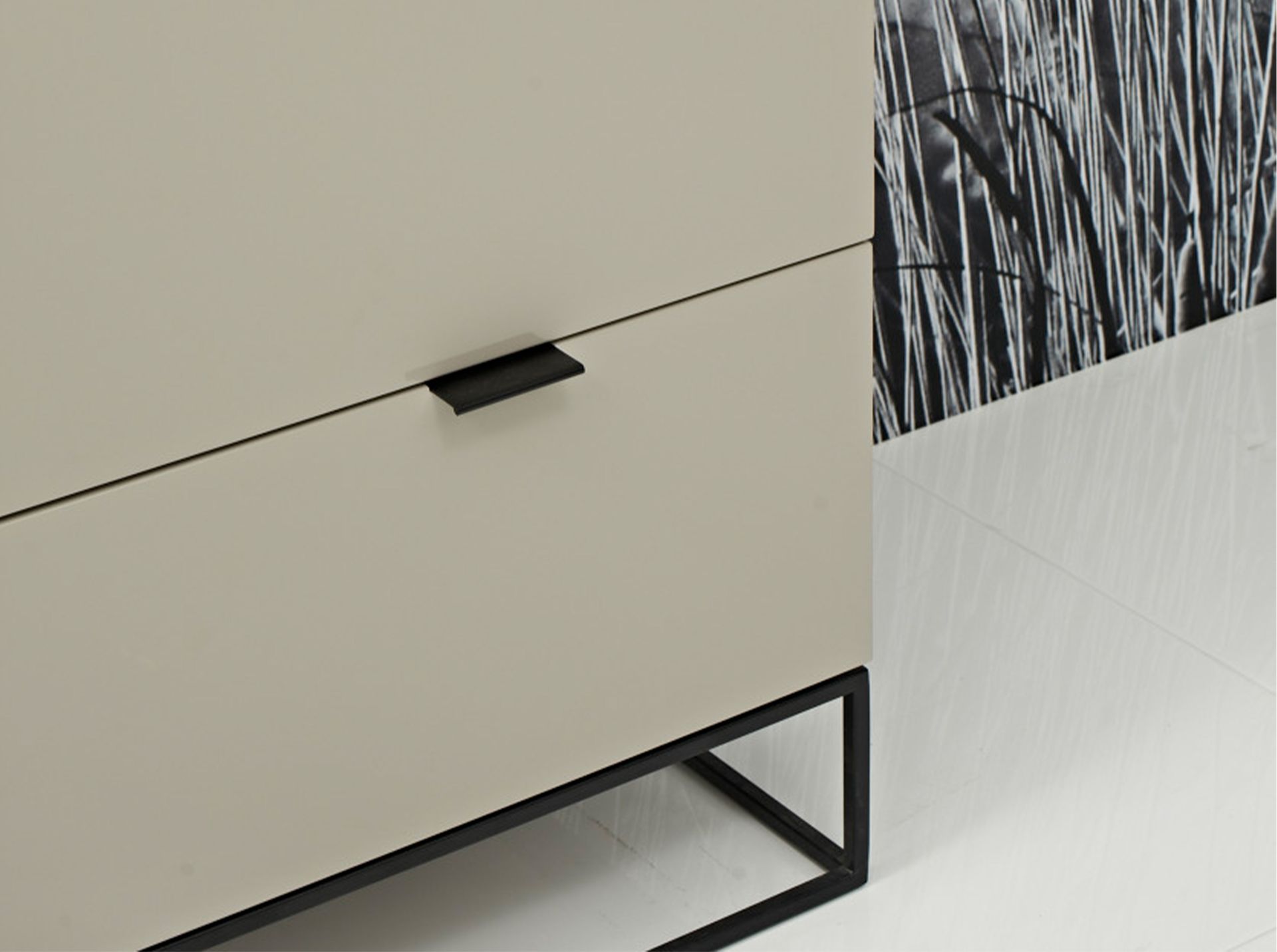 Dresser Grey