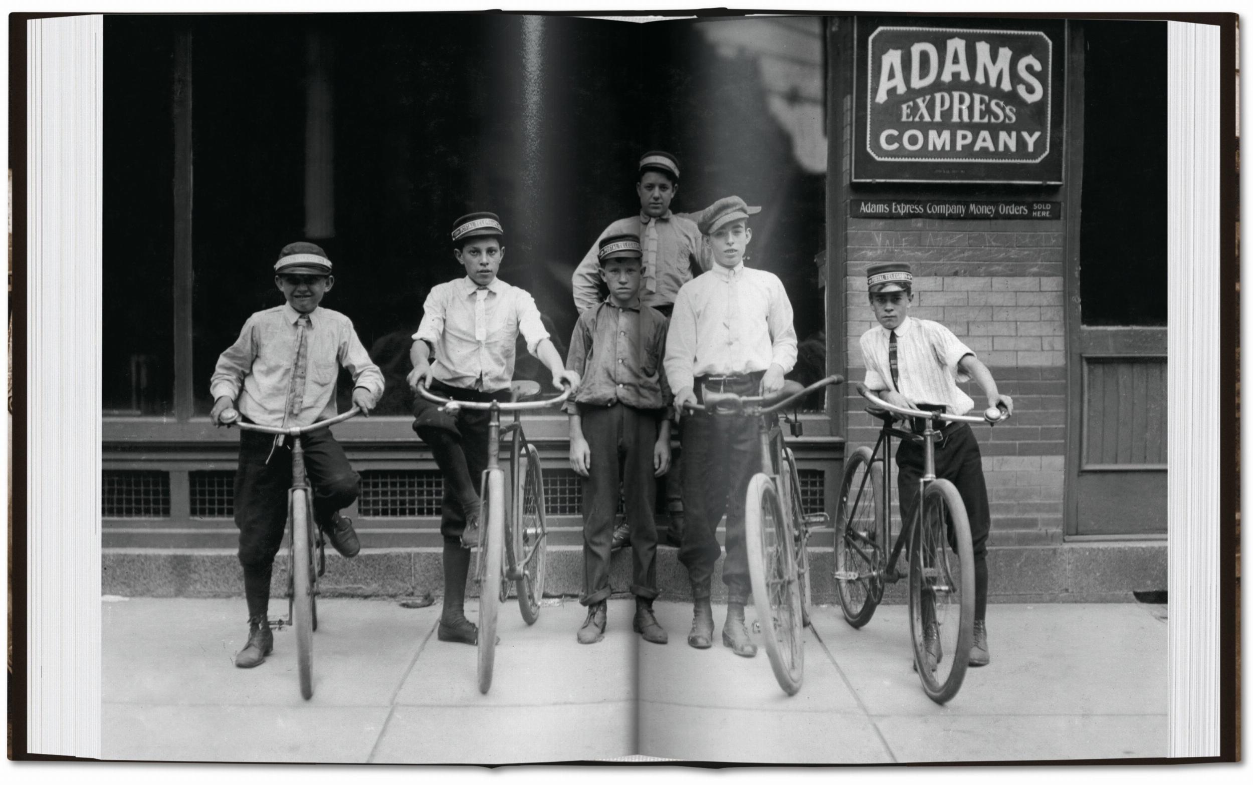 Lewis W. Hine. America at Work