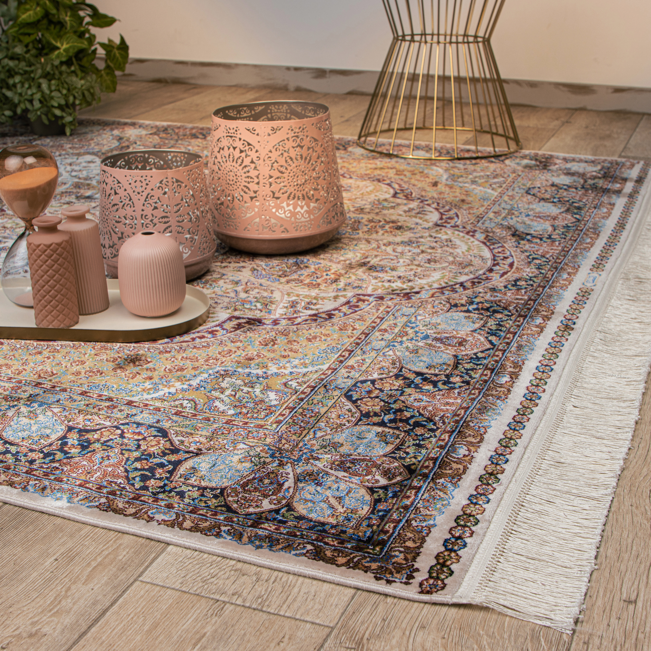 Babylon of Obsession Short-pile rug 140 x 200 cm