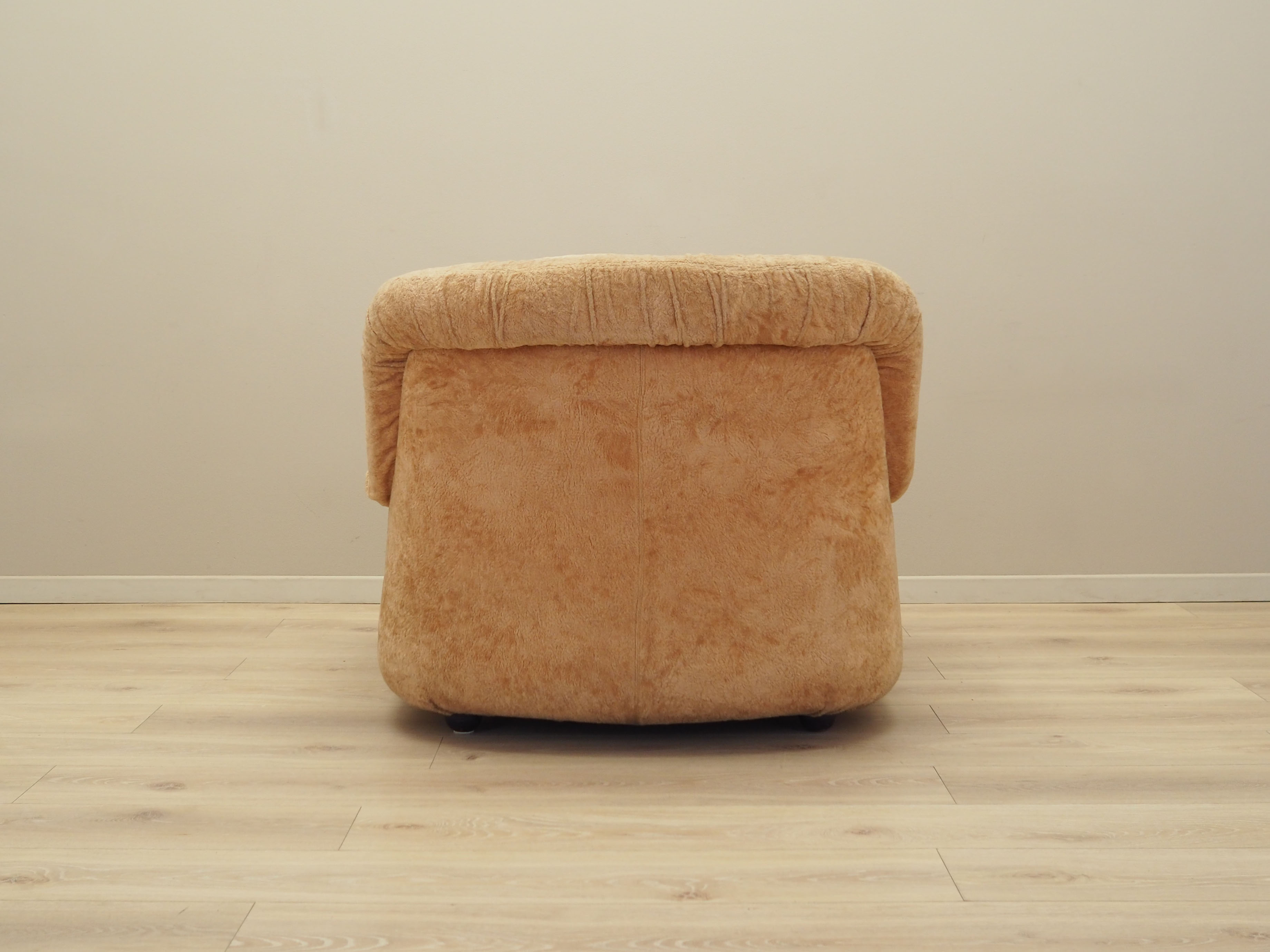 Poltrona beige anni '60