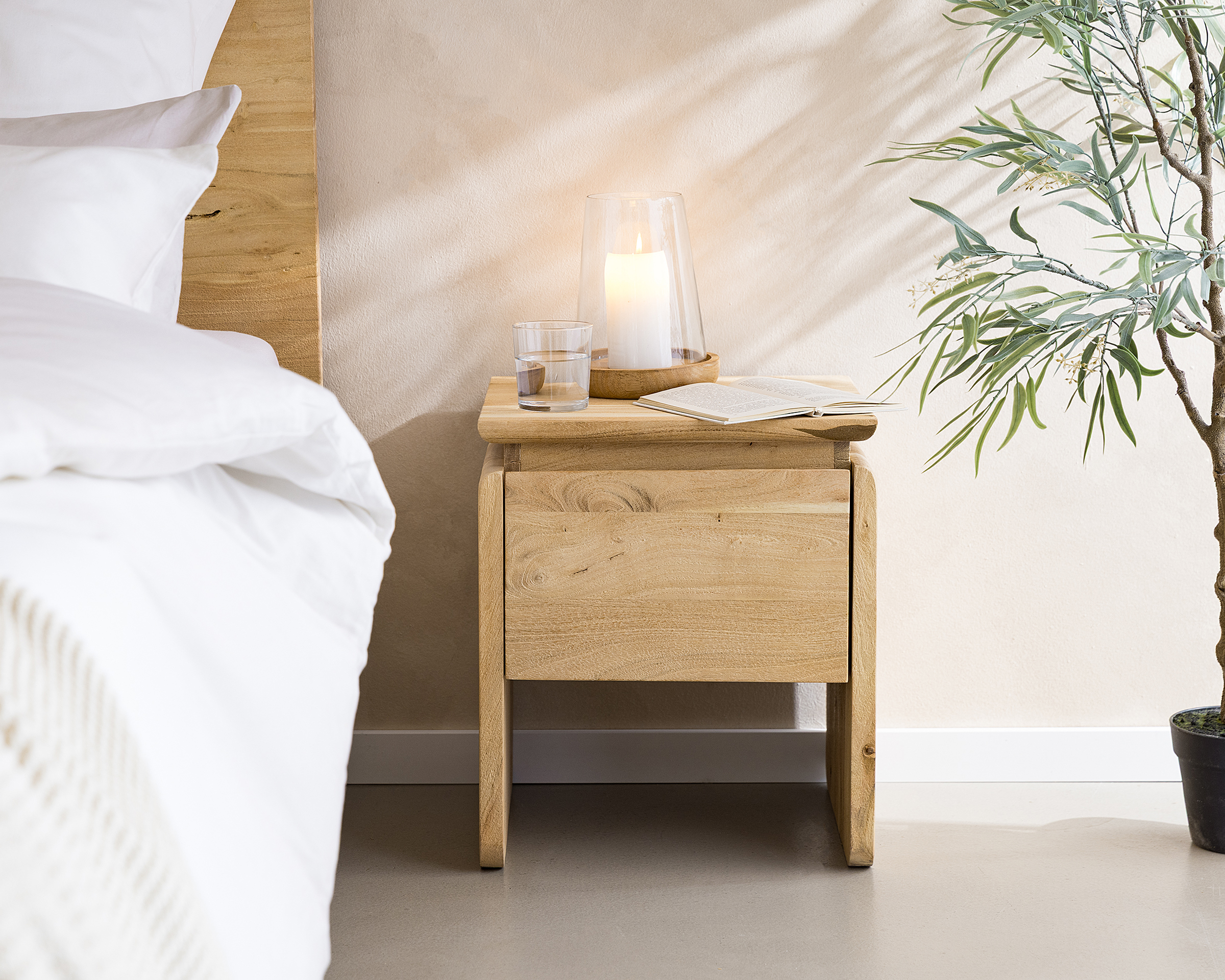 MOLAY Nightstand with Drawer Acacia Wood