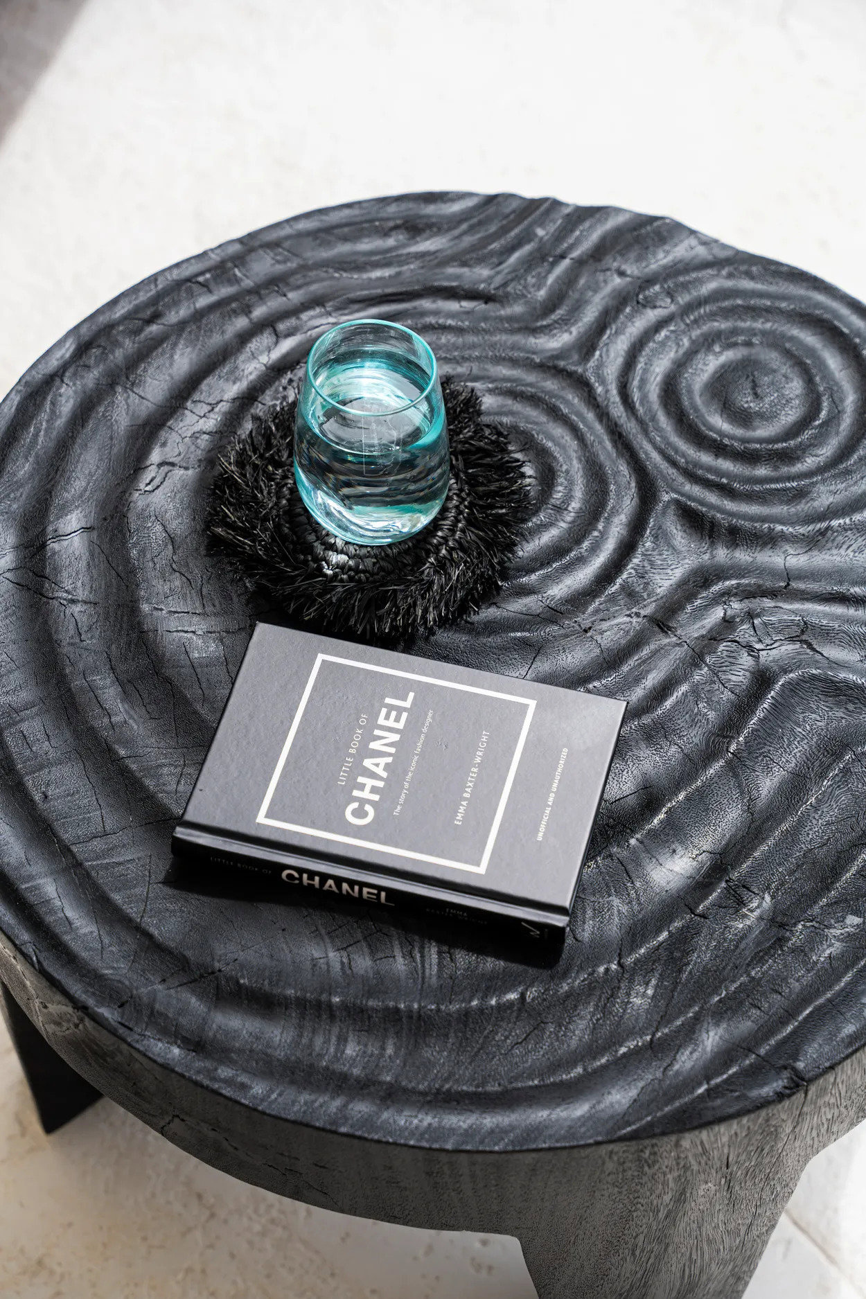Fringe Raffia Coaster Black