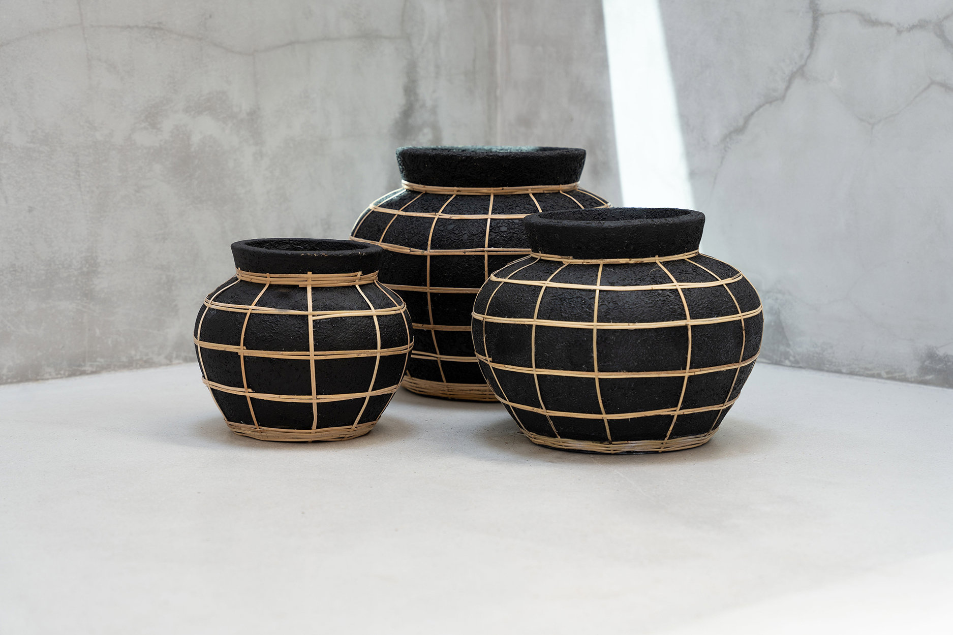 Belly Vase Schwarz