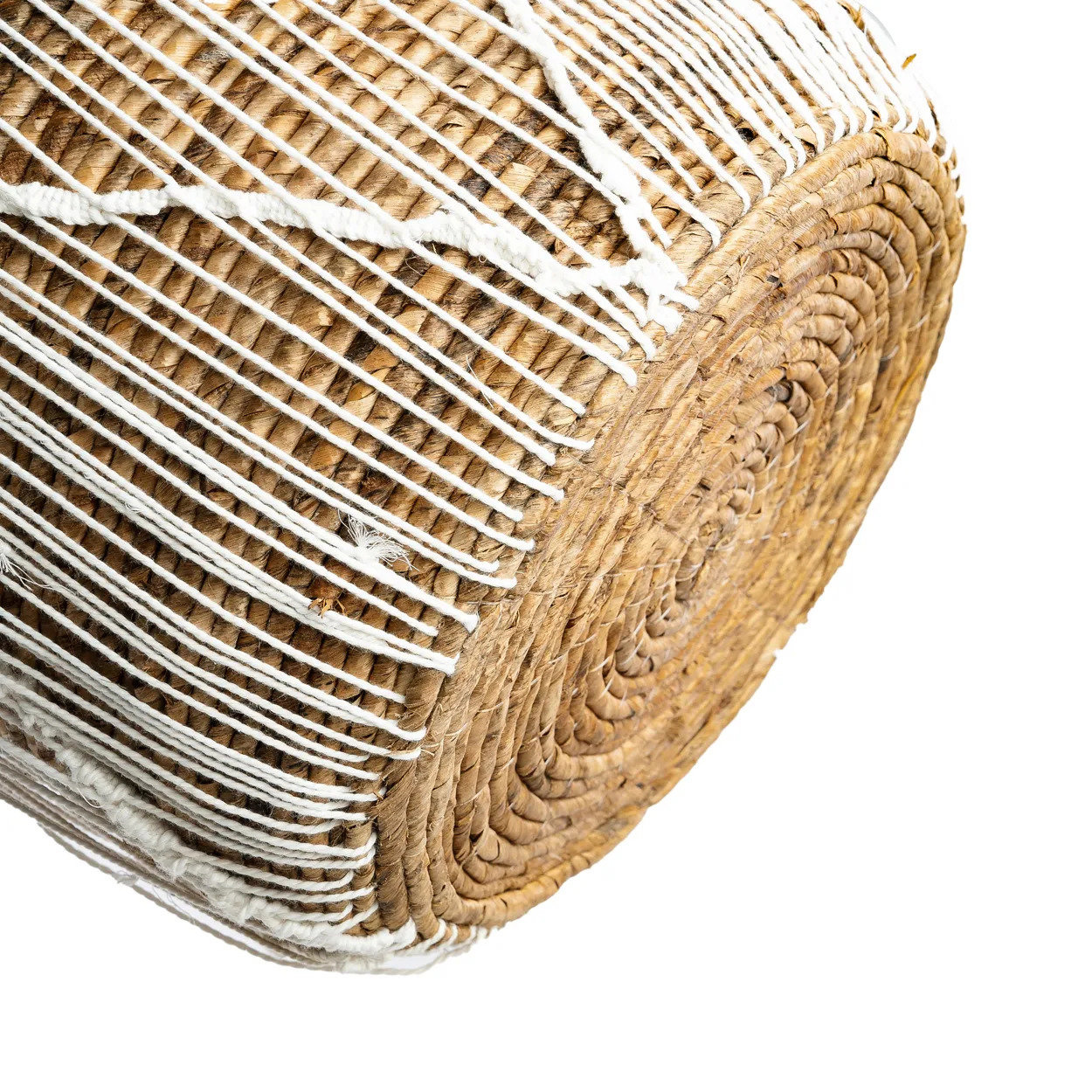 Straight Stitched Basket Macramé