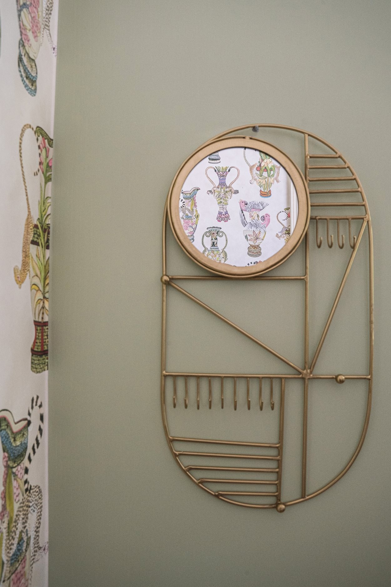 Do I Look Pretty Wall hanging with mirror brass