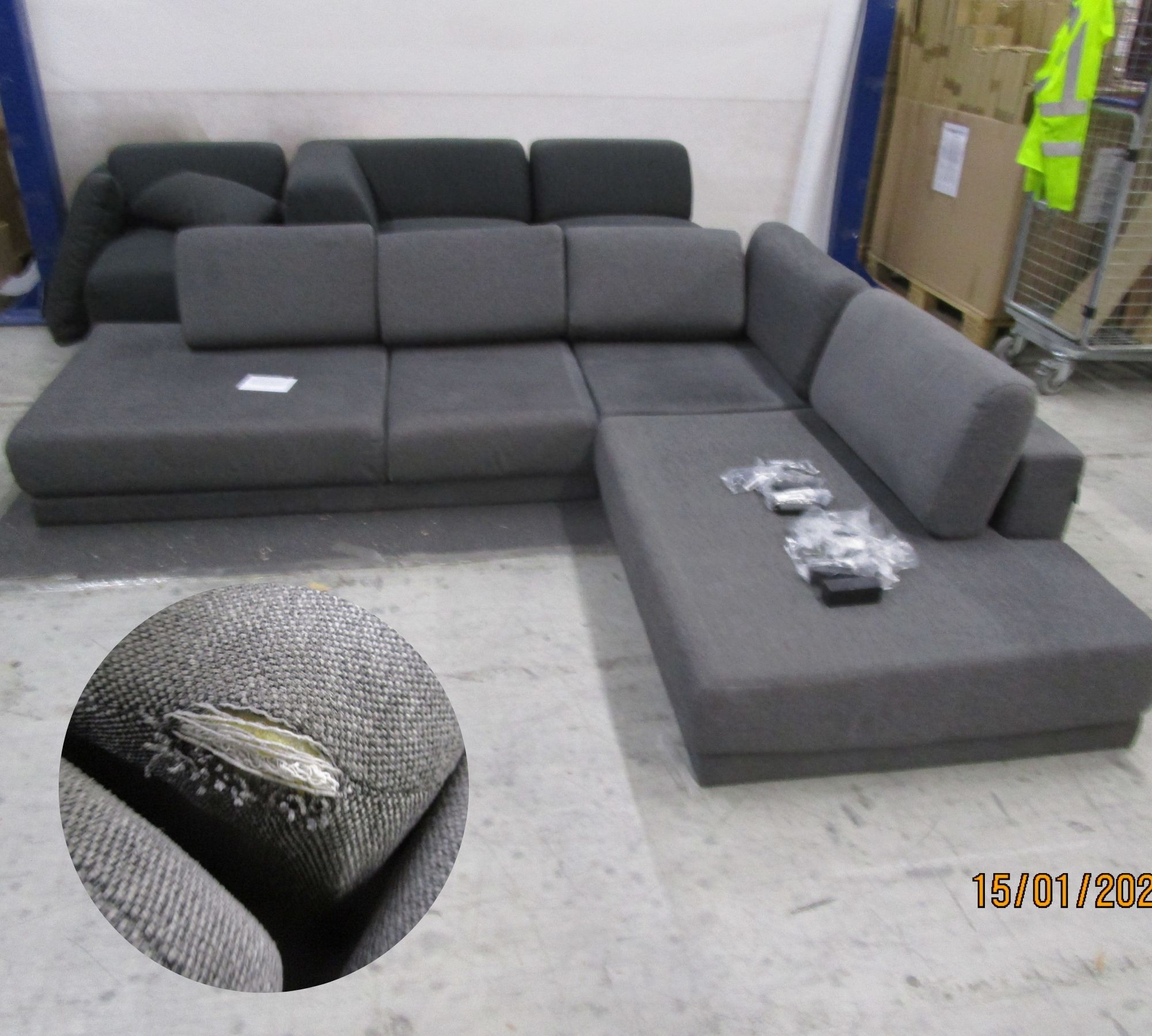 Tyme Sofa 3-seater chaise lounge right structural fabric anthracite
