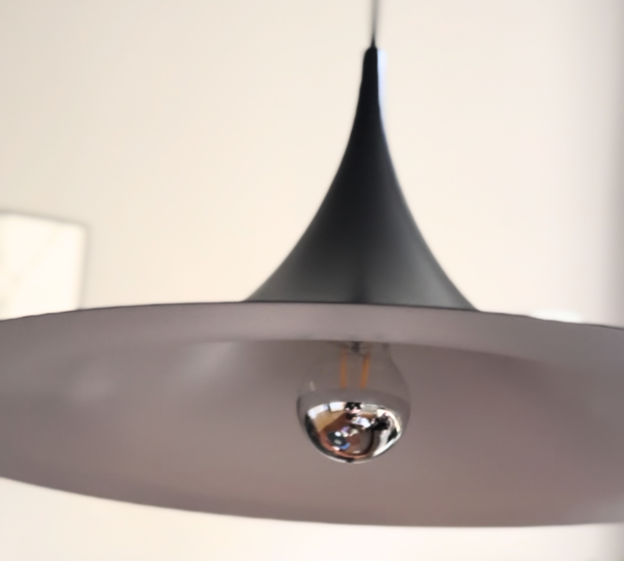 Semi-pendent lamp Aluminum Black