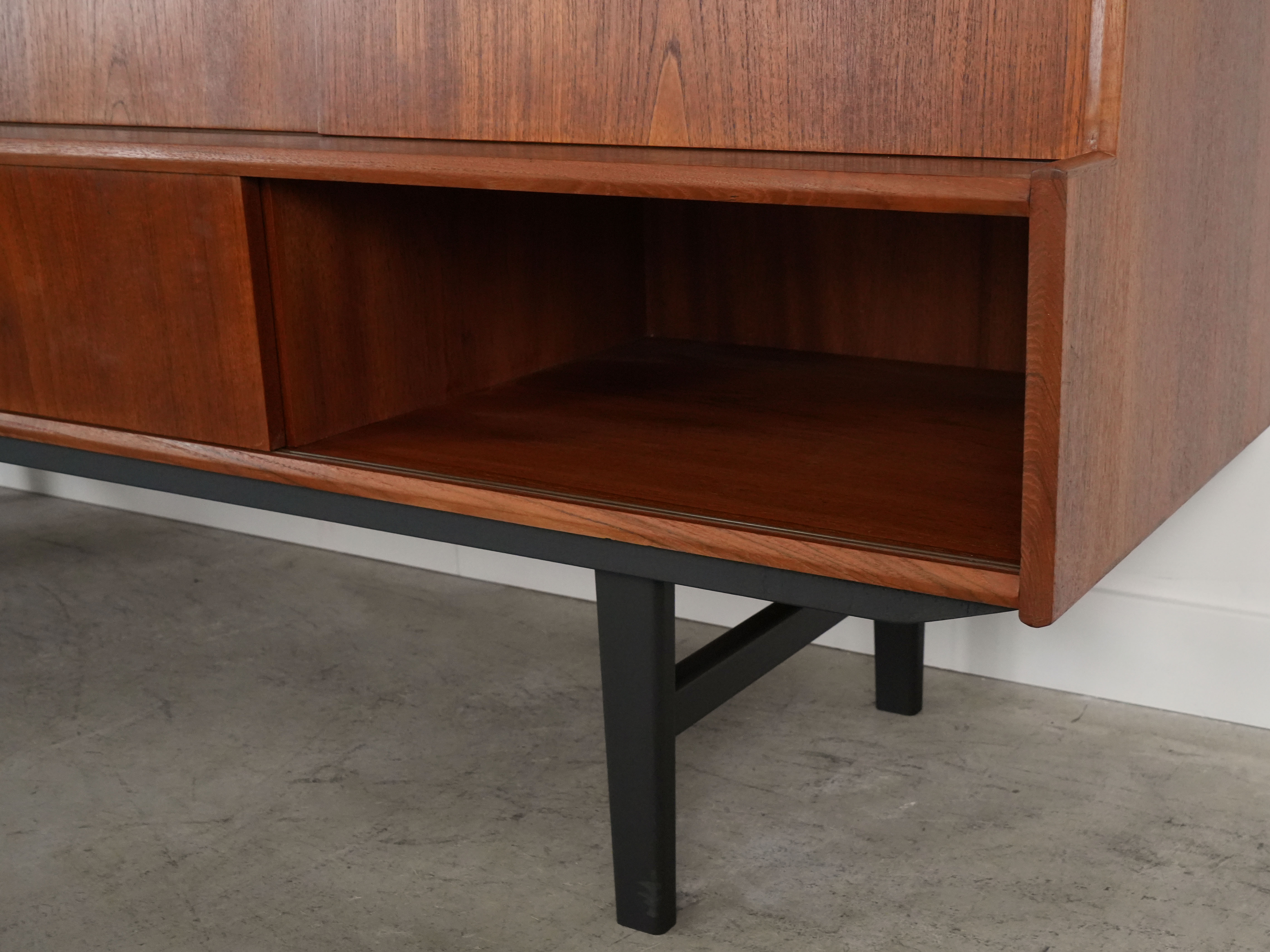 Highboard Teakholz 1970er Jahre