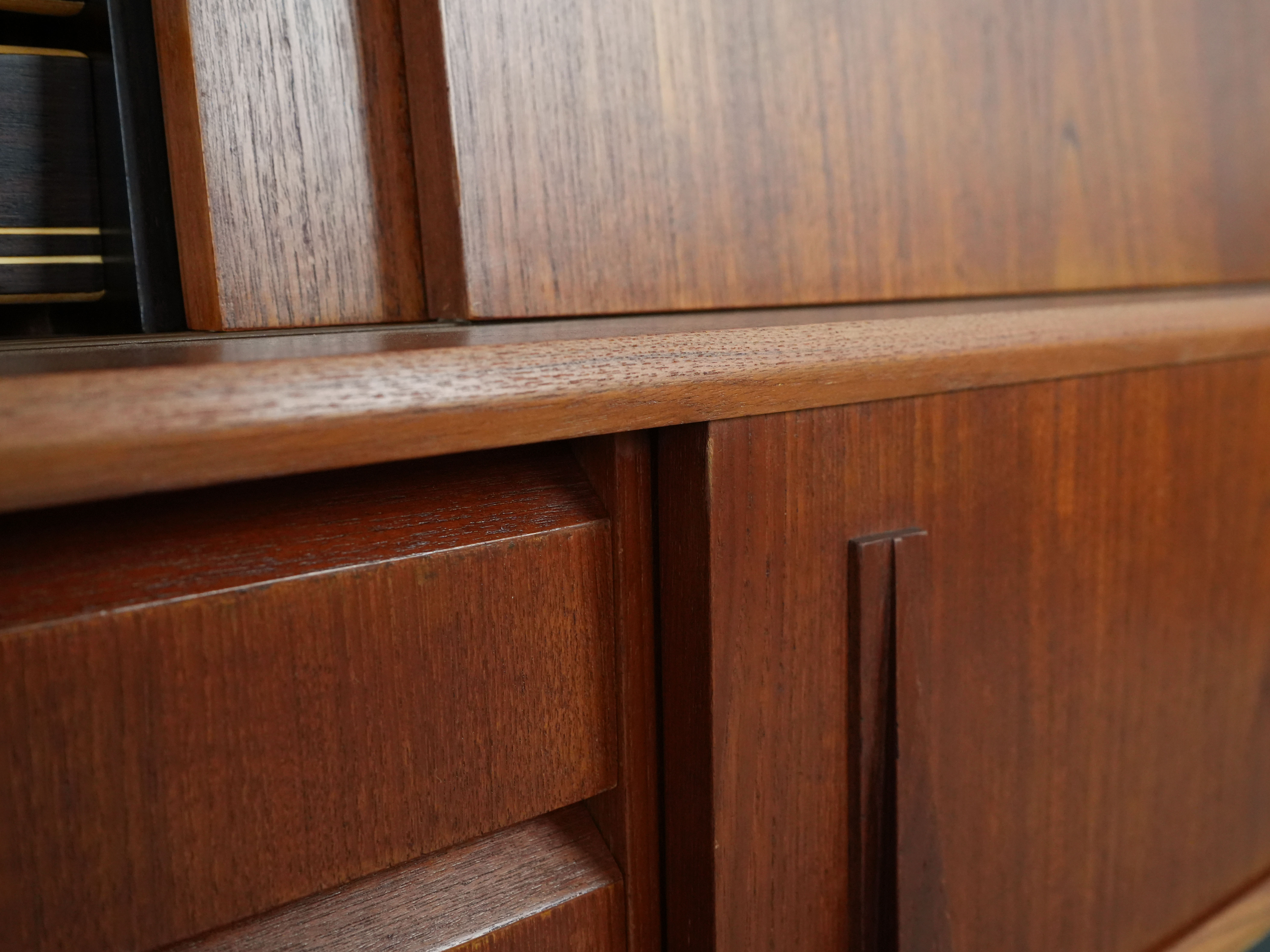 Highboard Teakholz 1970er Jahre