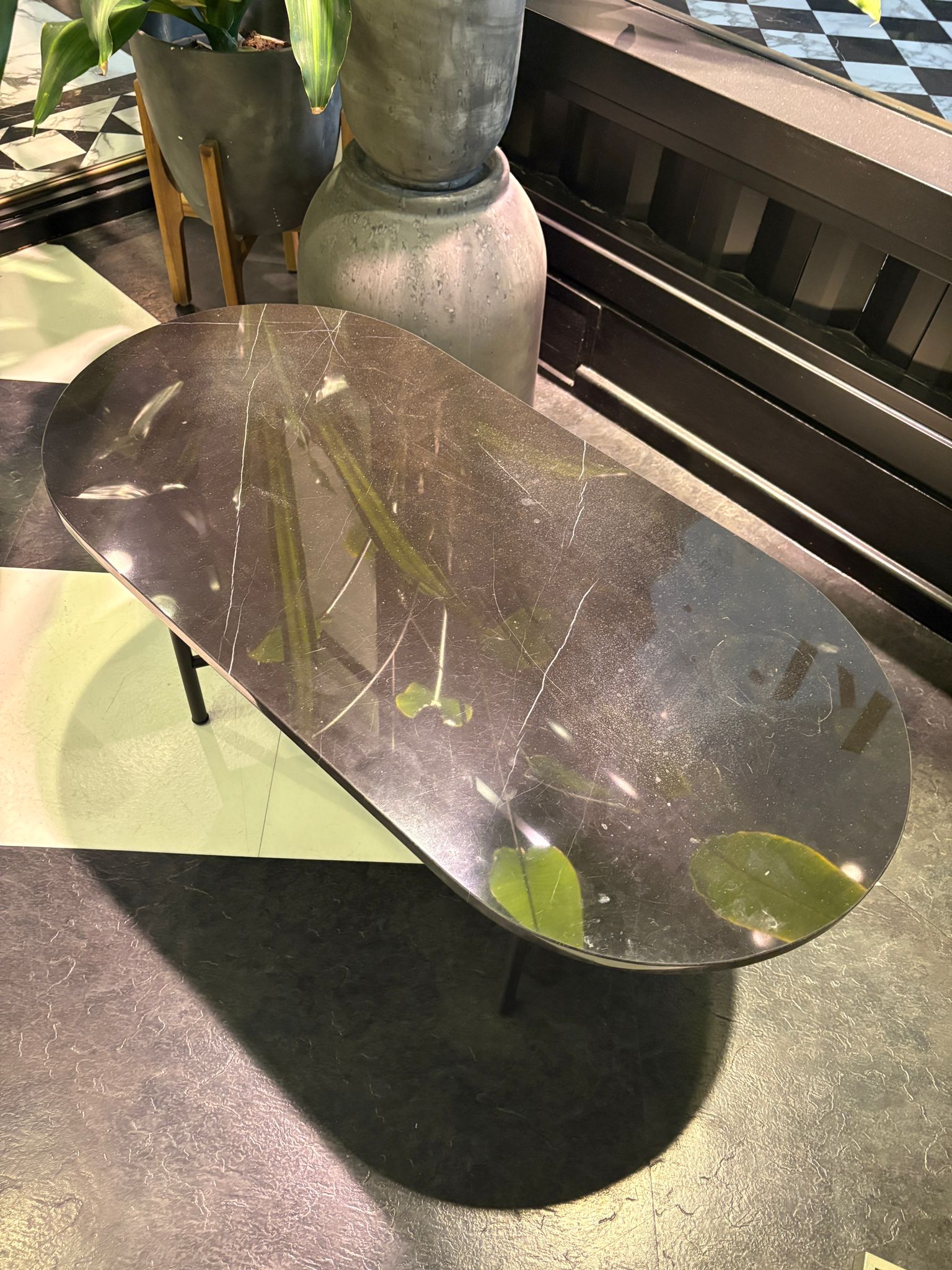 Ovaler Couchtisch Marmor Schwarz