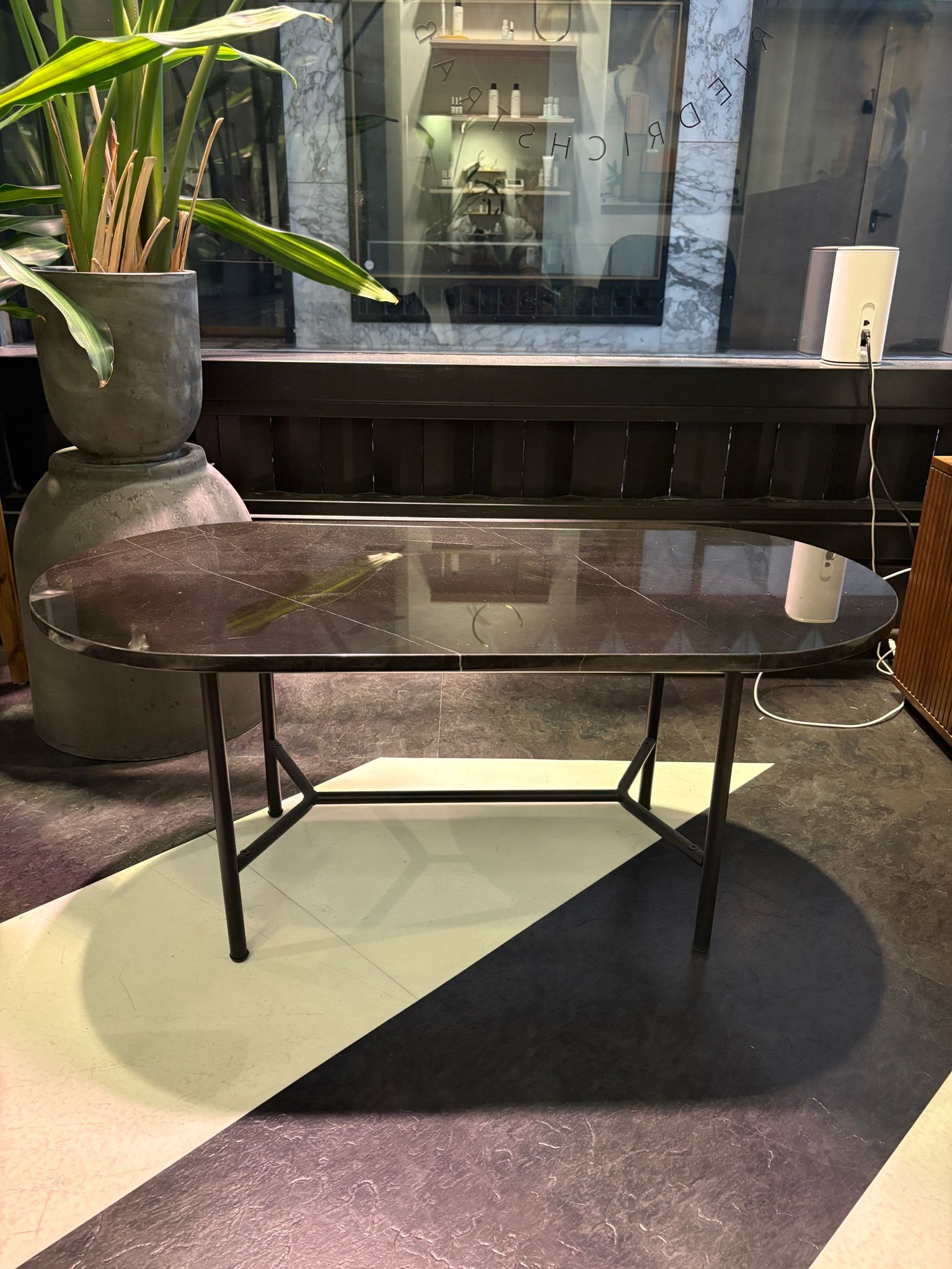 Ovaler Couchtisch Marmor Schwarz