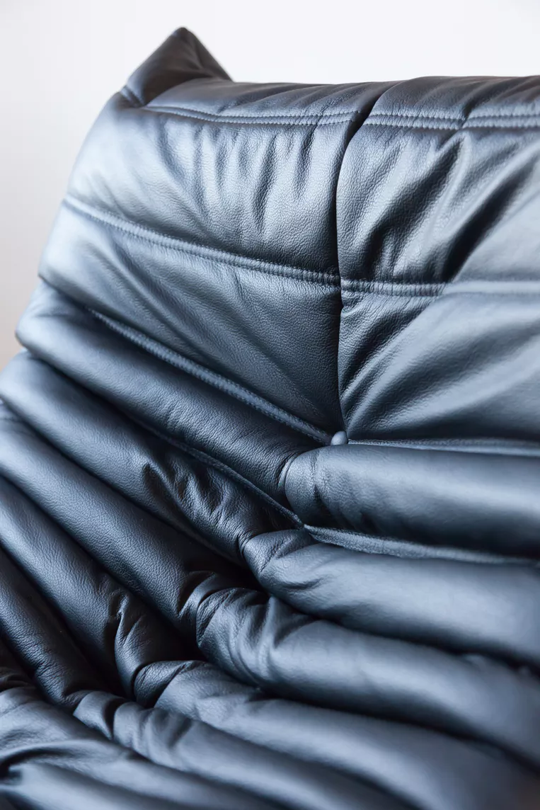 Togo corner sofa, Ottoman & 2x Armchair Madras-Leather Black