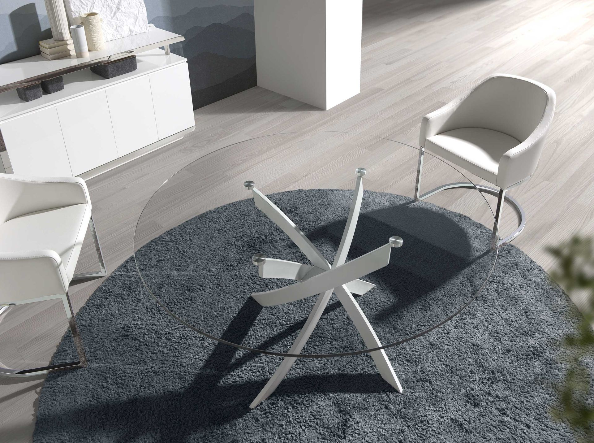 Round dining table
Glass
Steel
White