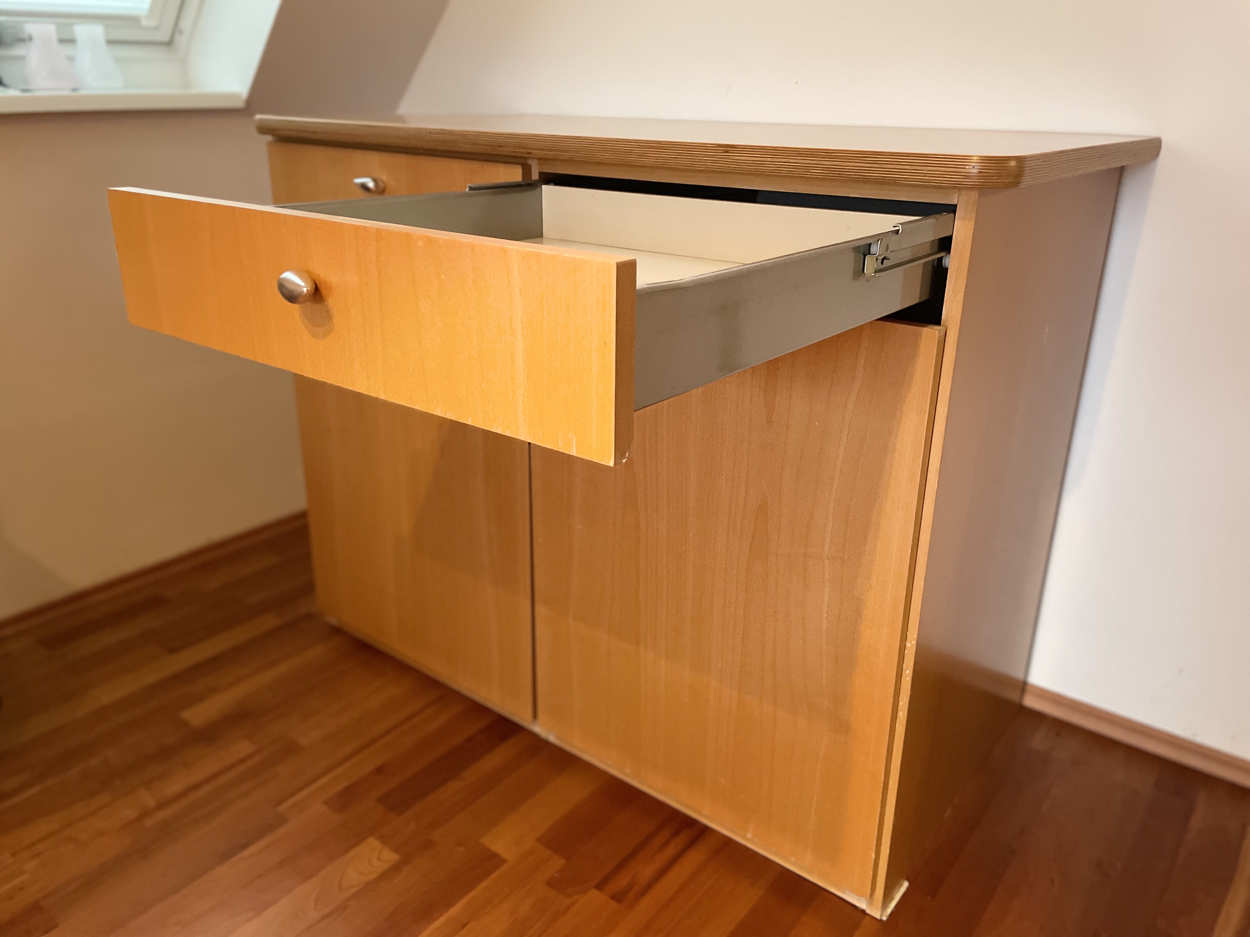 Chest of drawers wood brown