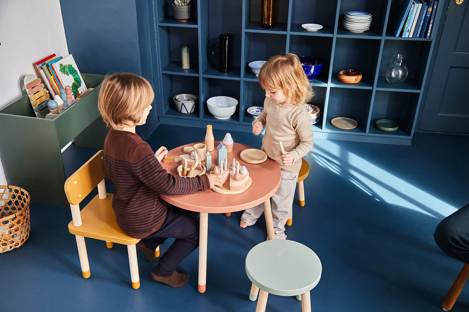 Dots Kinderstuhl Eschenholz Senfgelb