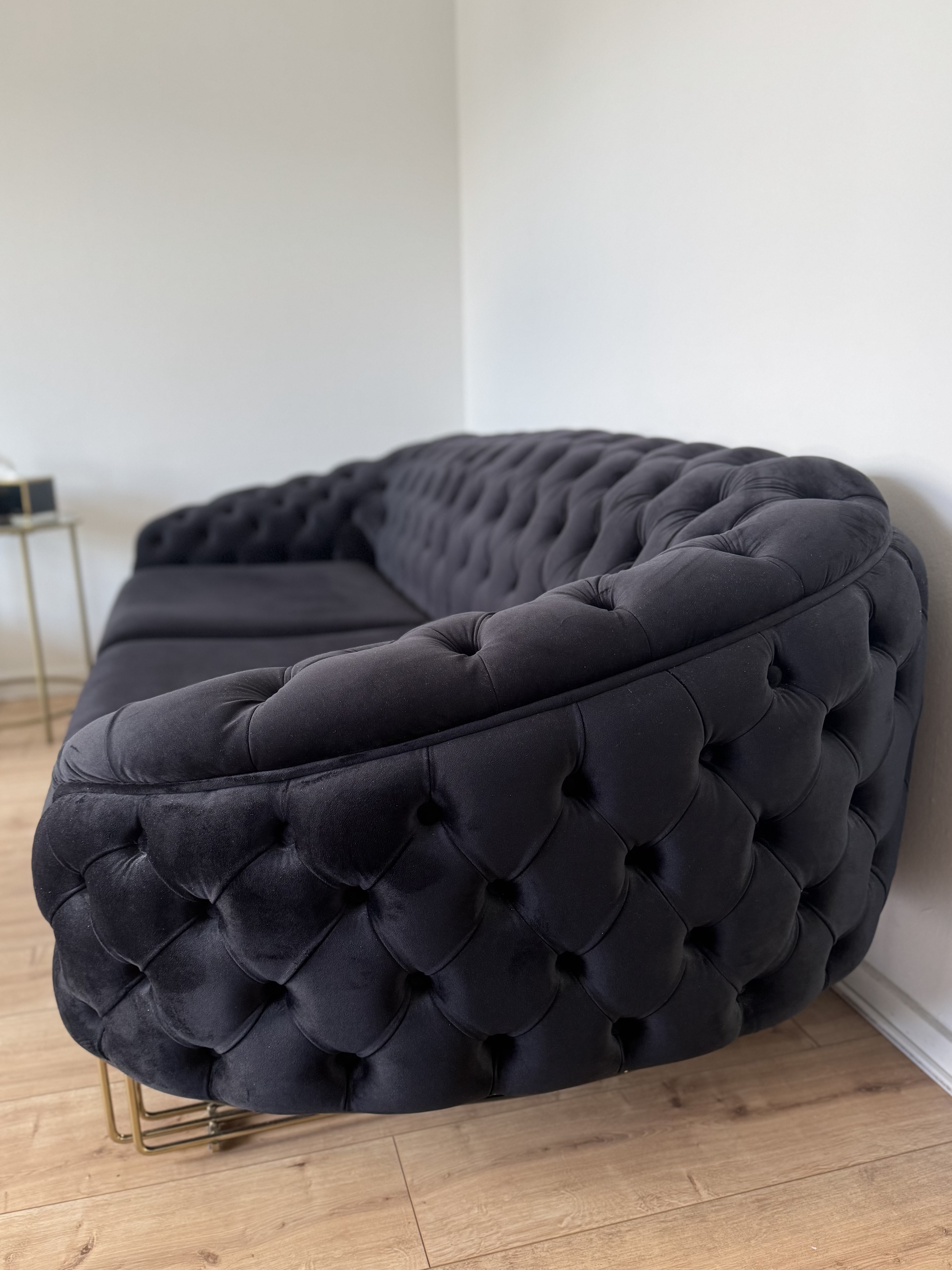 Chesterfield Couch-Set Sofa Armchair Velvet Black Gold