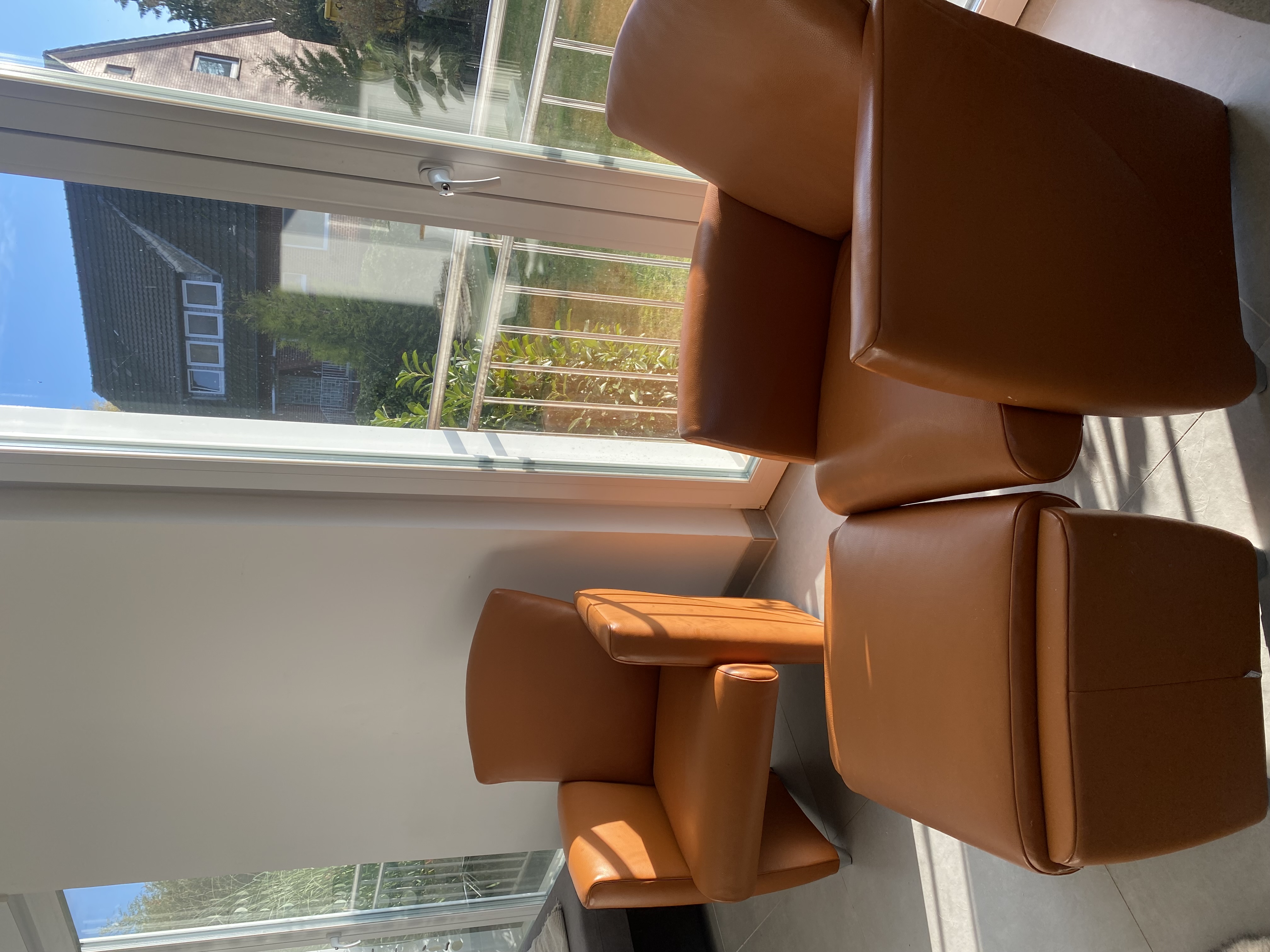 Vinci Armchair Brown