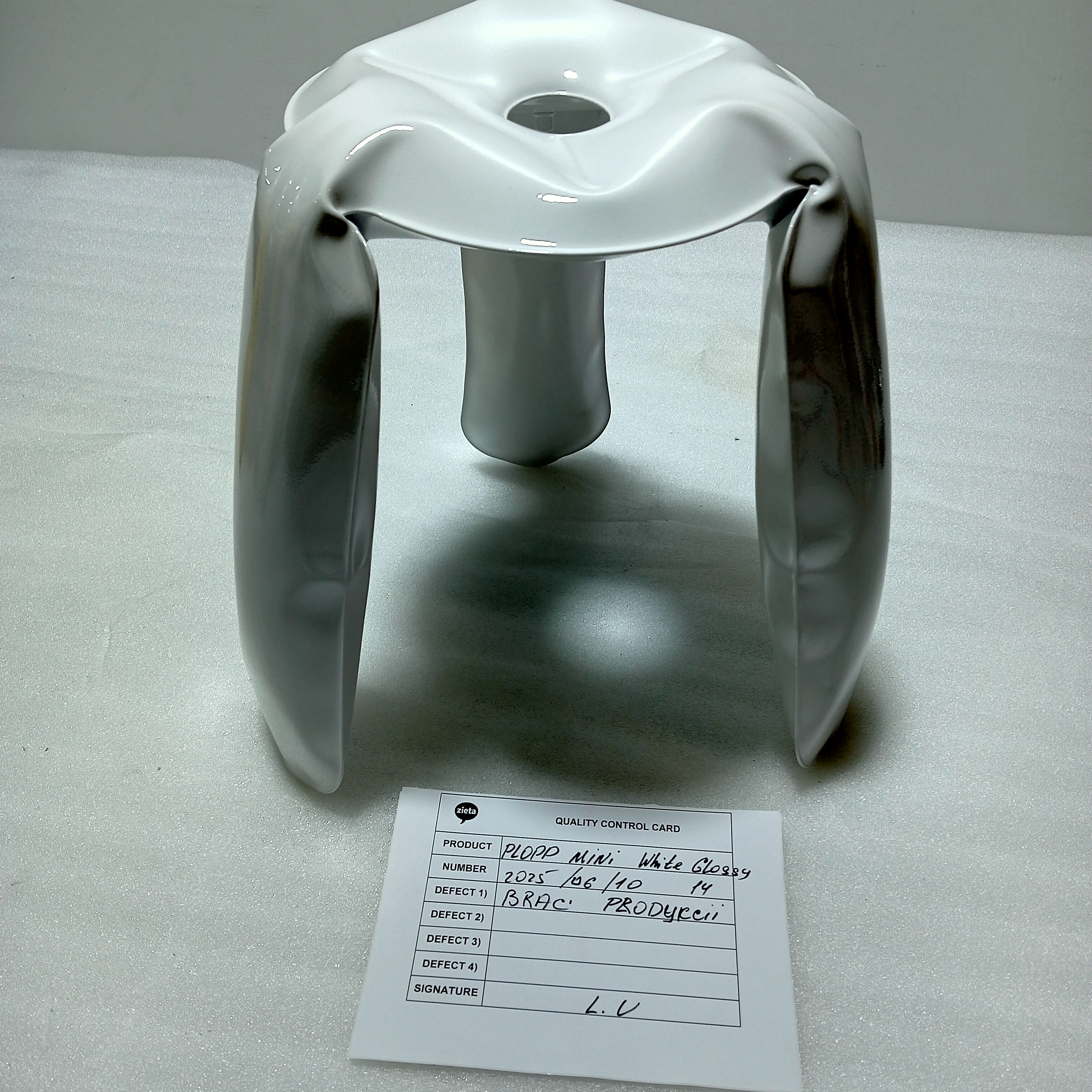 Plopp Mini Stool Steel White Glossy