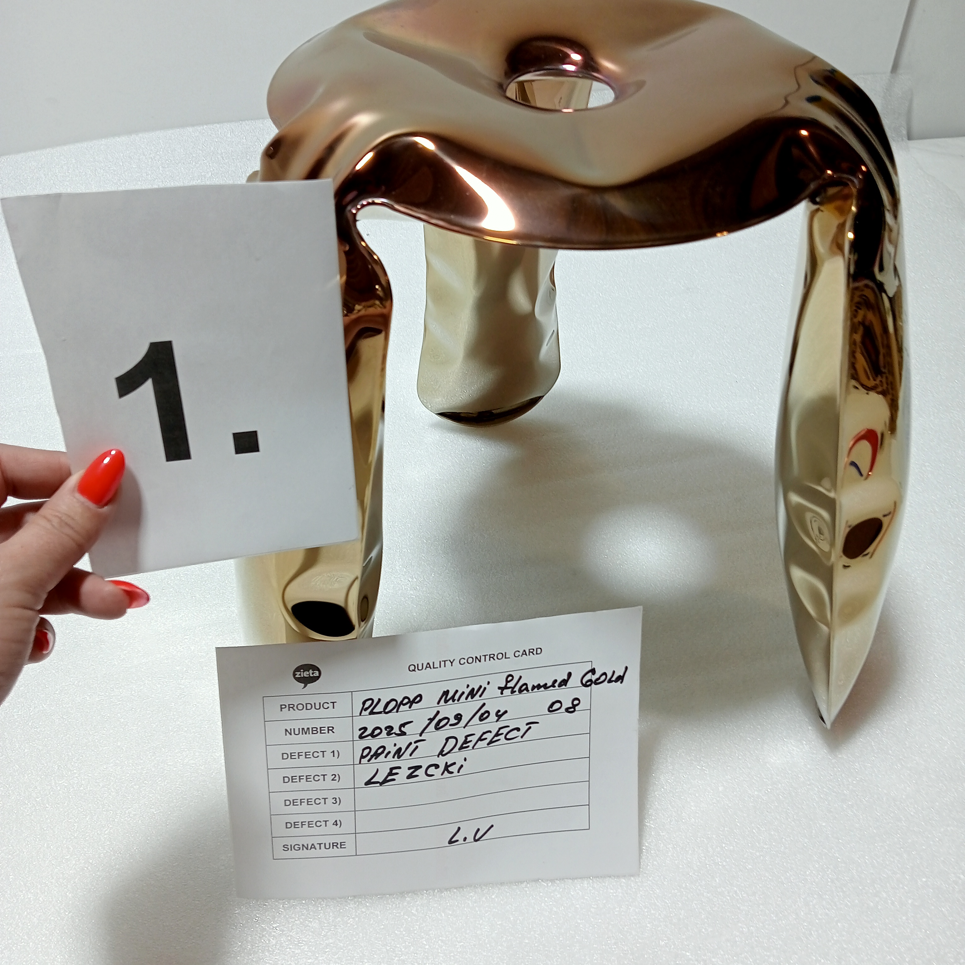 Plopp Mini Hocker Edelstahl Gold Heat