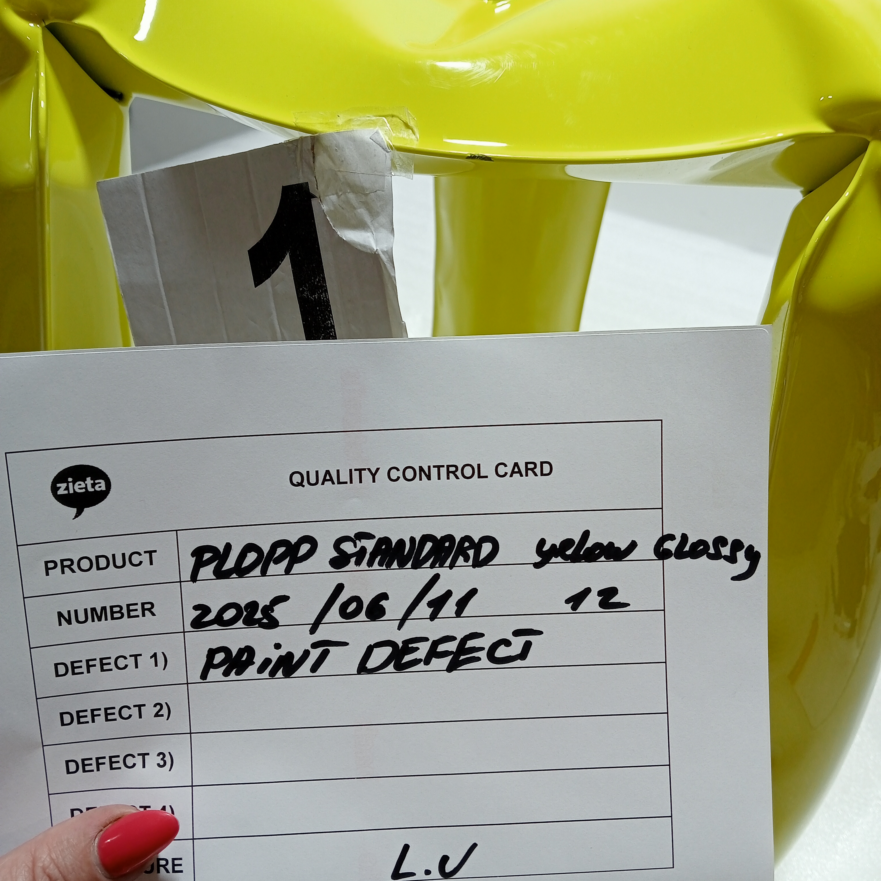 Plopp Standard Hocker Stahl Gelb Glänzend
