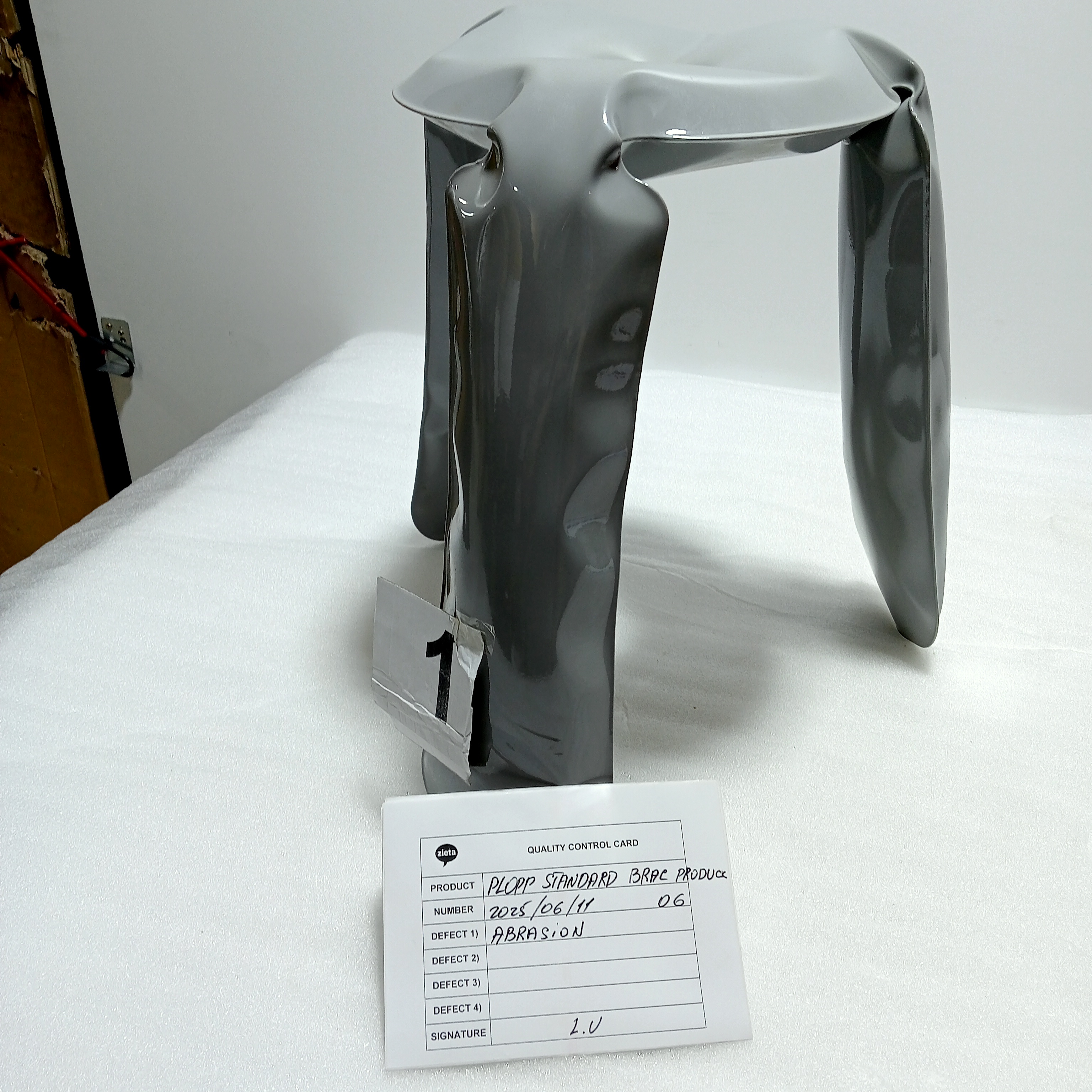 Plopp Standard Stool Steel Grey Shiny