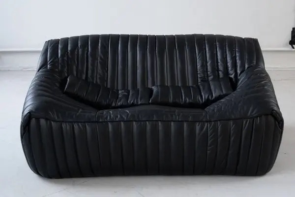 Sandra 2-seater Madras leather Black