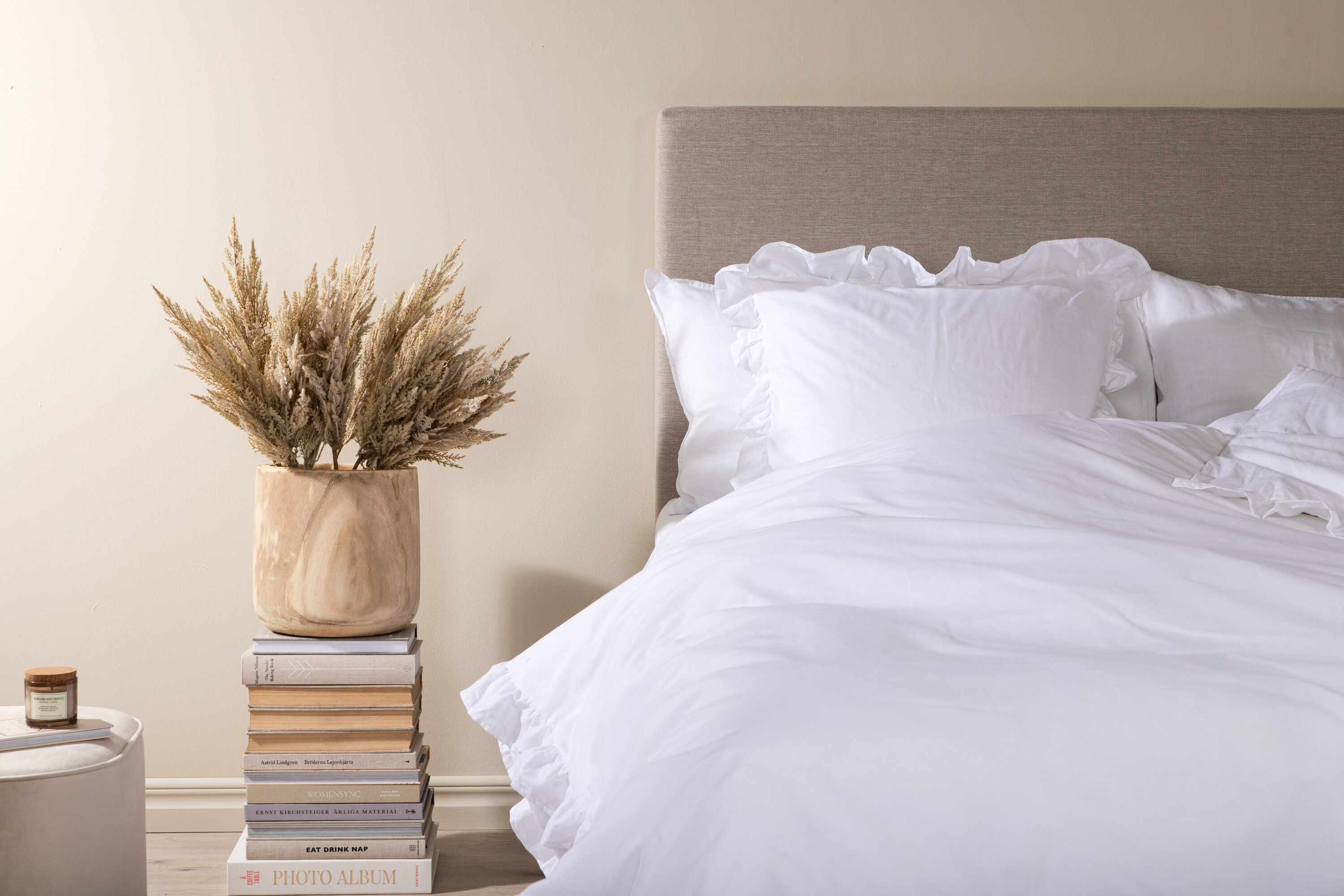 Levi Bedding Cotton with Ruffle White 150x200cm