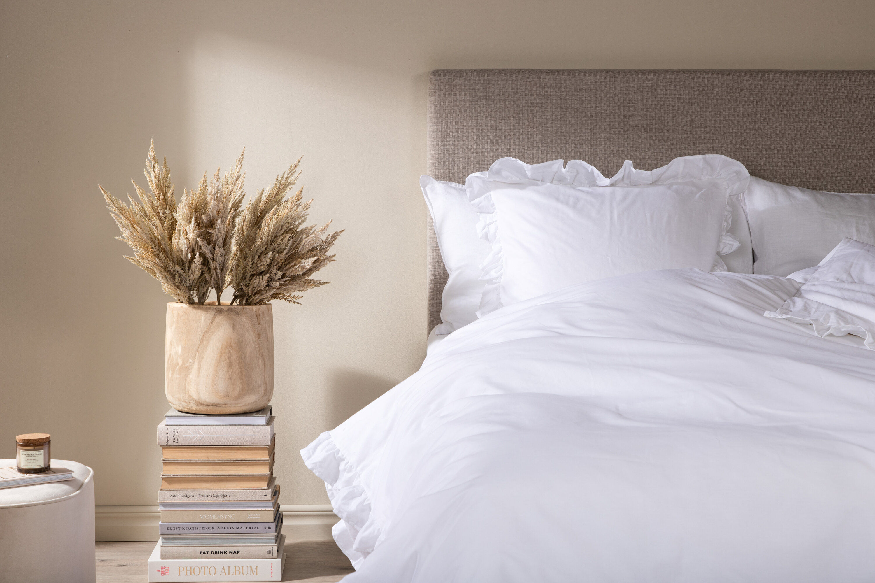 Levi Bedding Cotton with Ruffle White 150x200cm