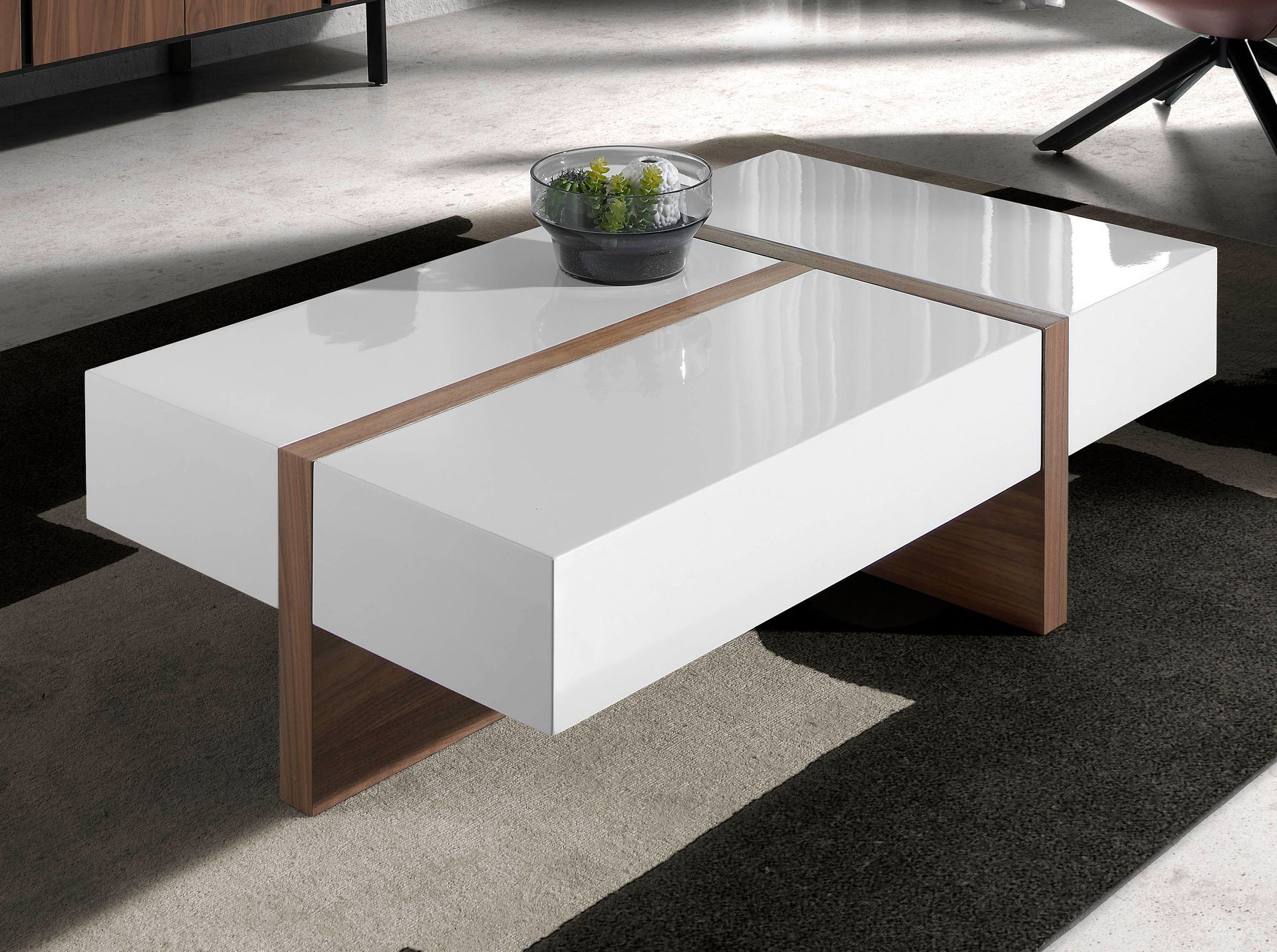 Table Walnut wood White