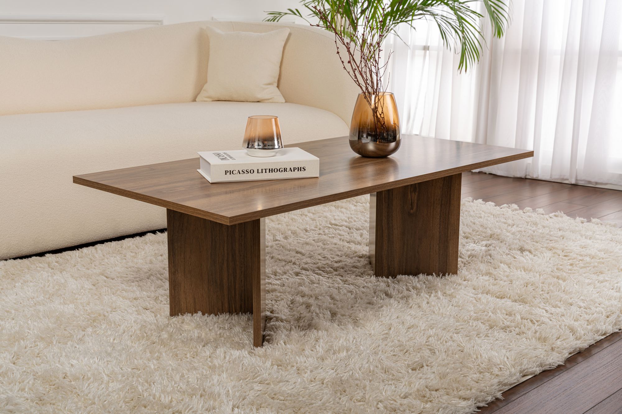 Sabin Coffee table Walnut