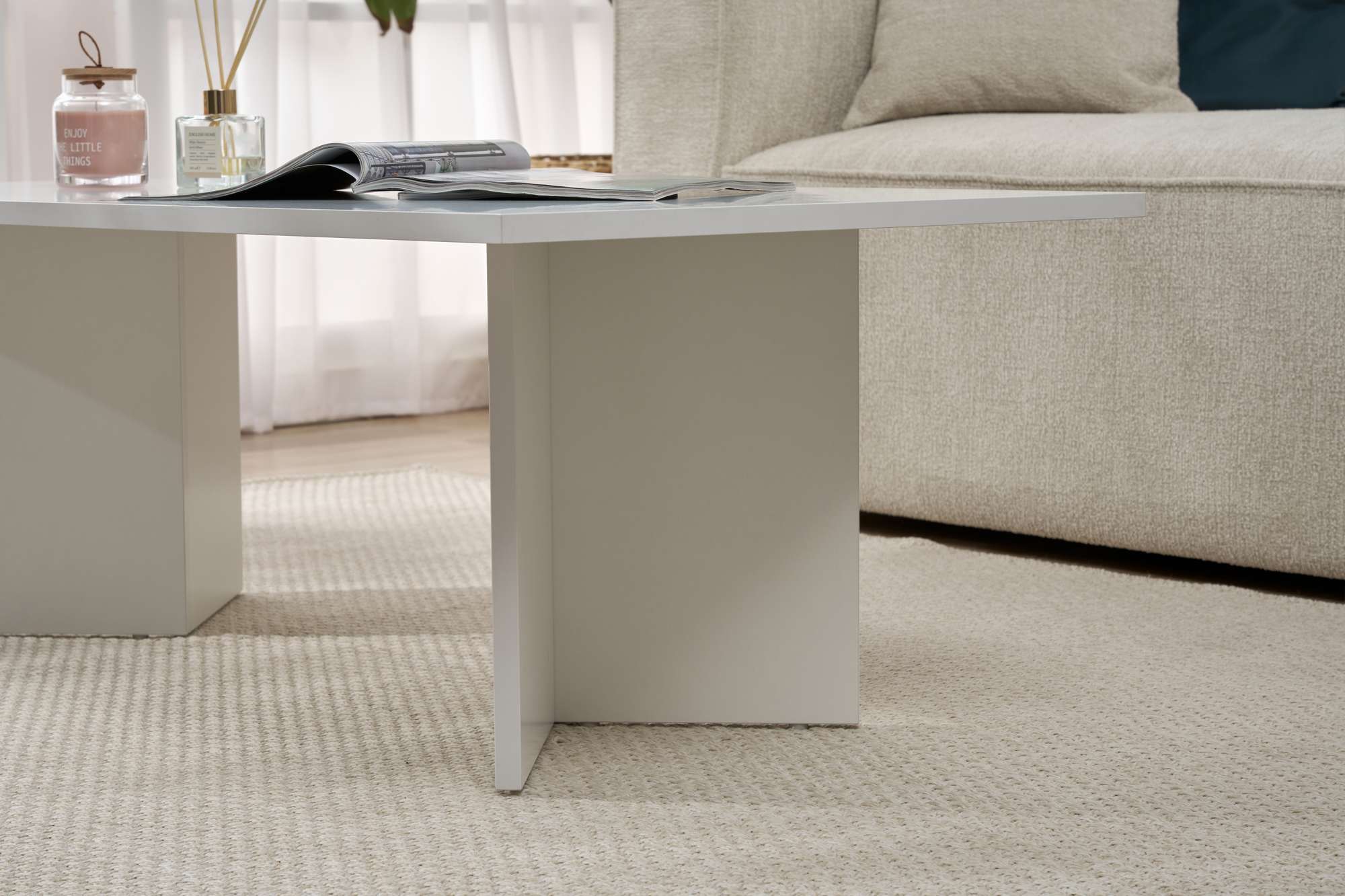 Sabin Couchtisch Weiß