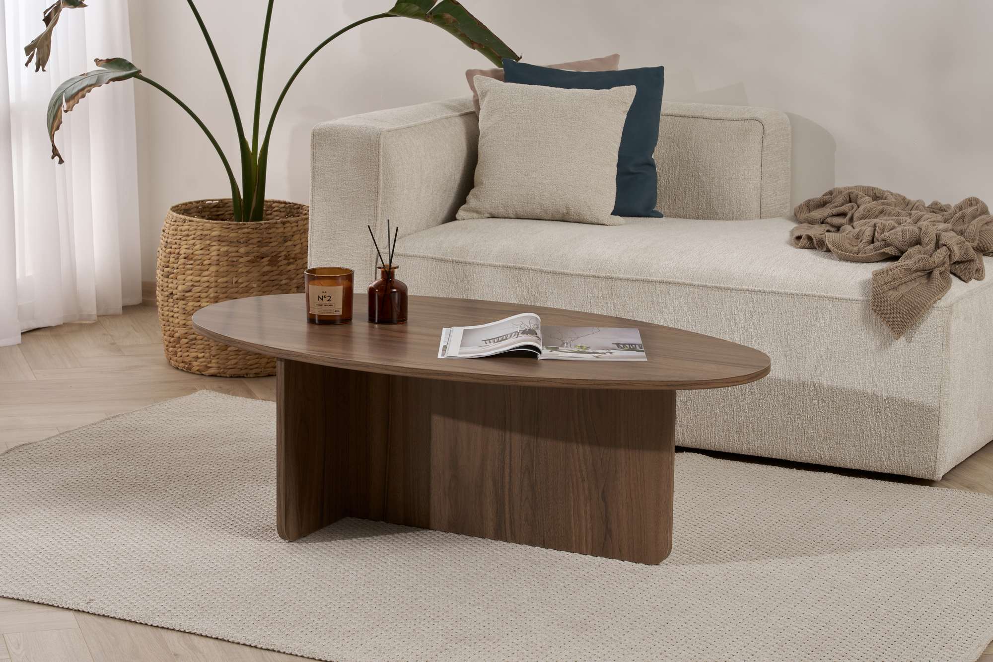 Orba Couchtisch Walnuss