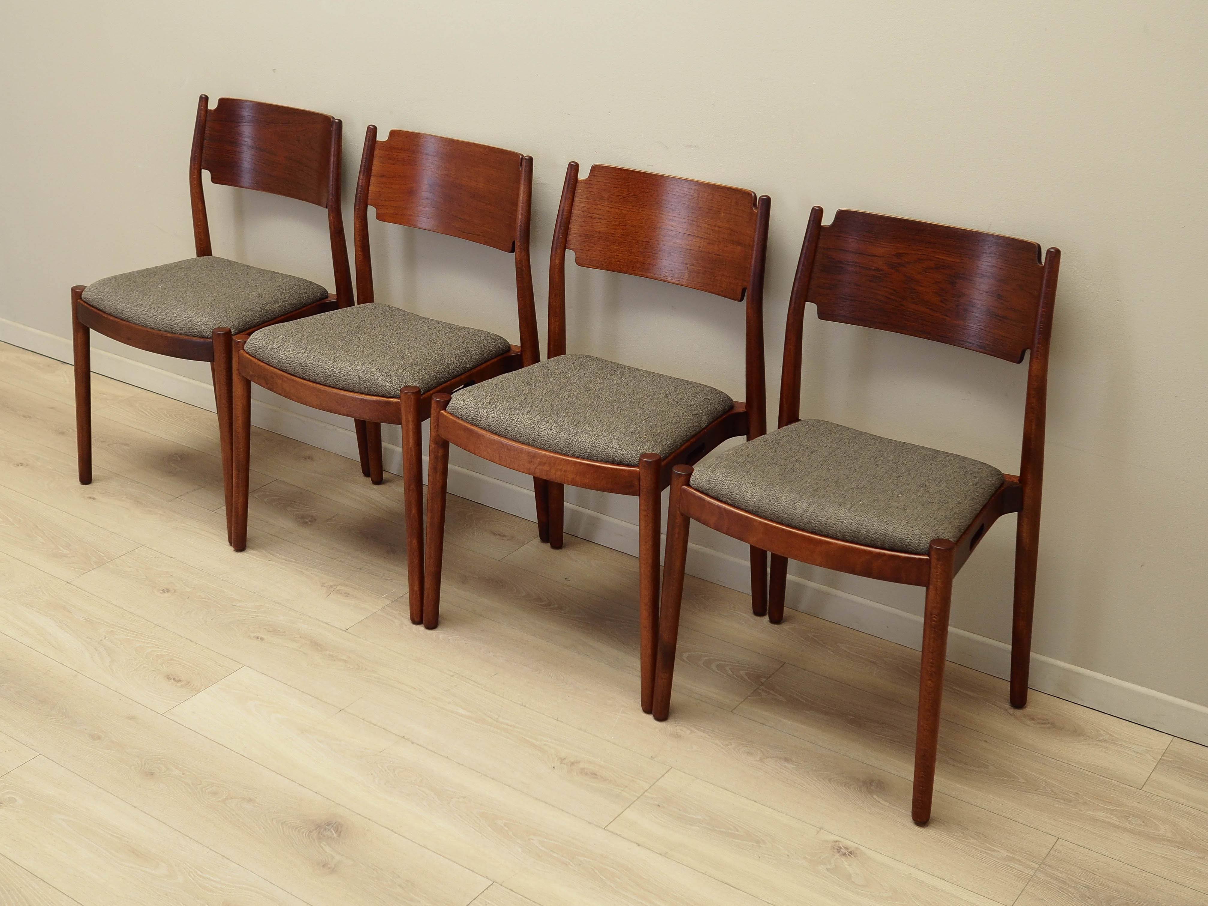 4x Chair-Set Wood Brown 1970s