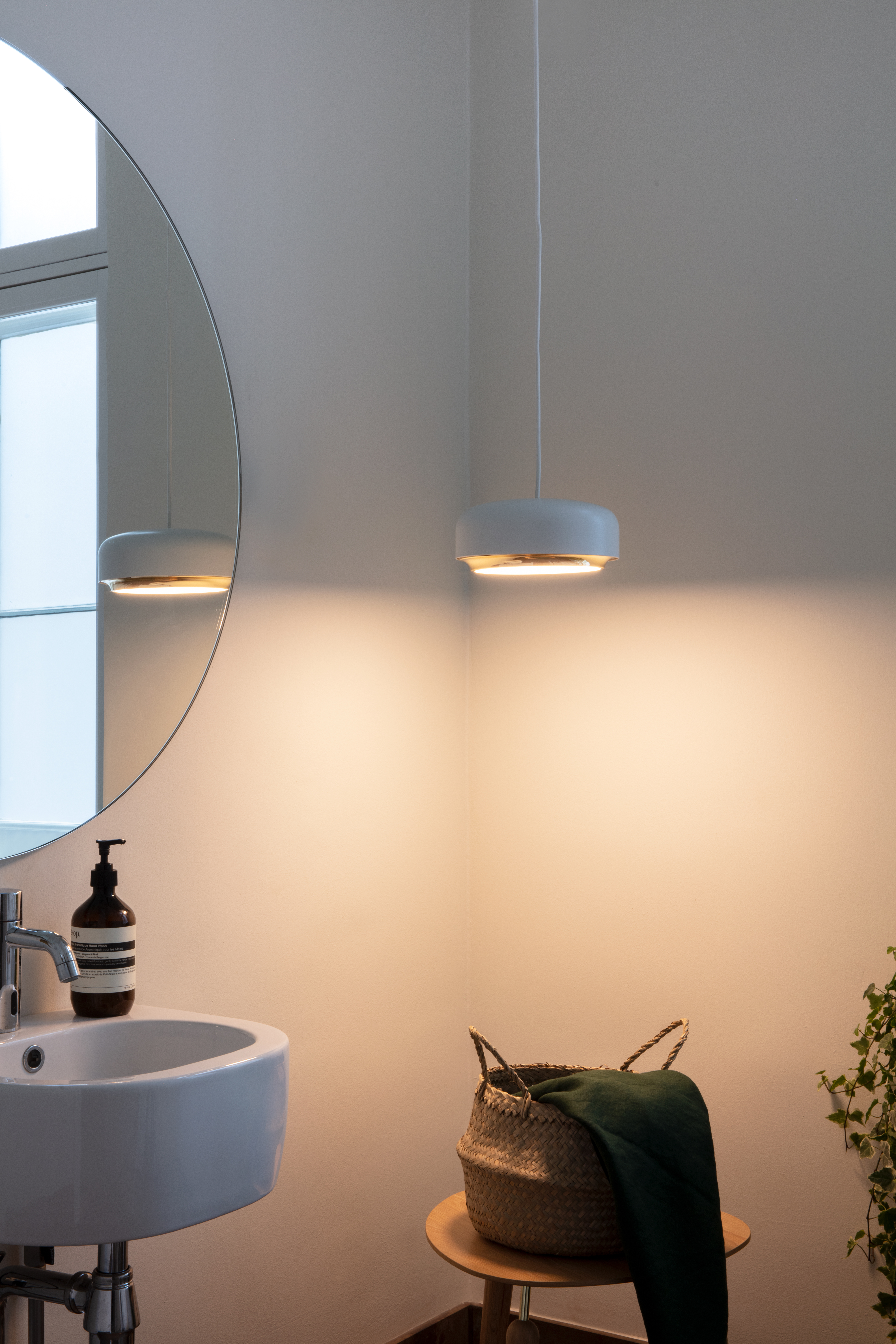 Hazel Pendant Lamp Mini White