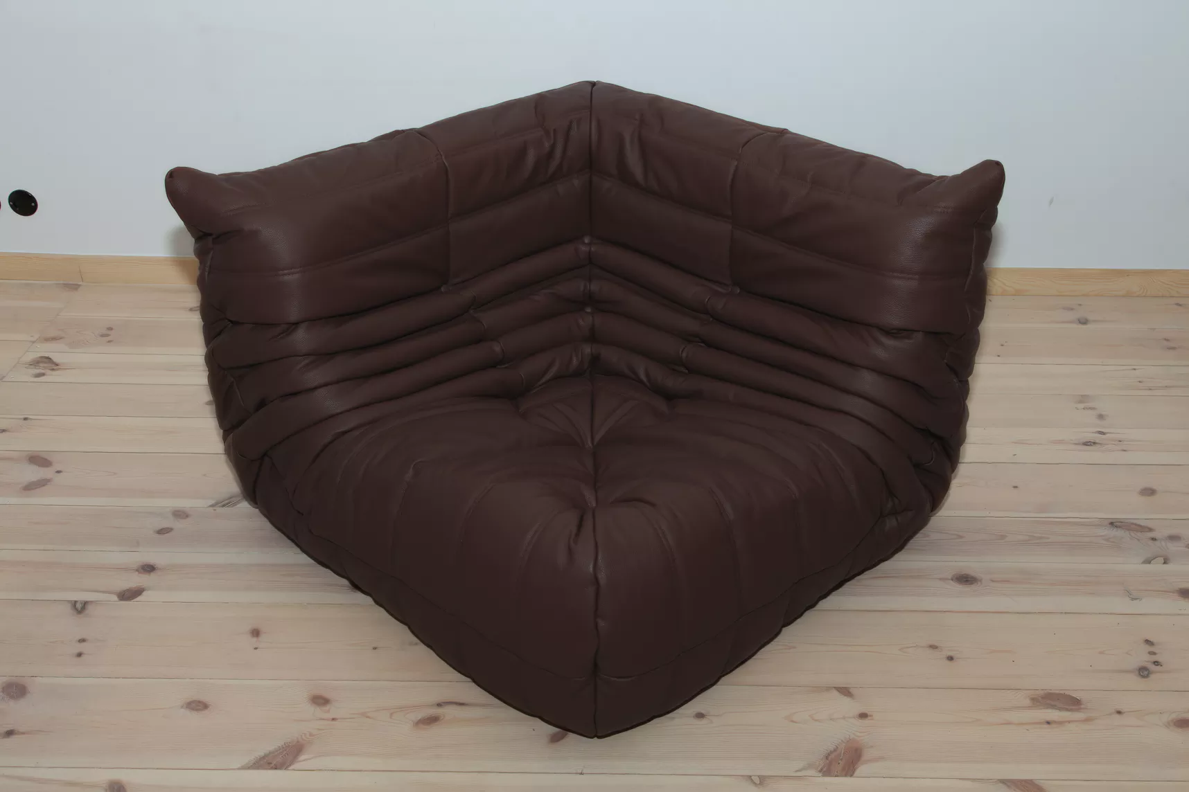 Togo Corner Sofa Madras Leather Brown